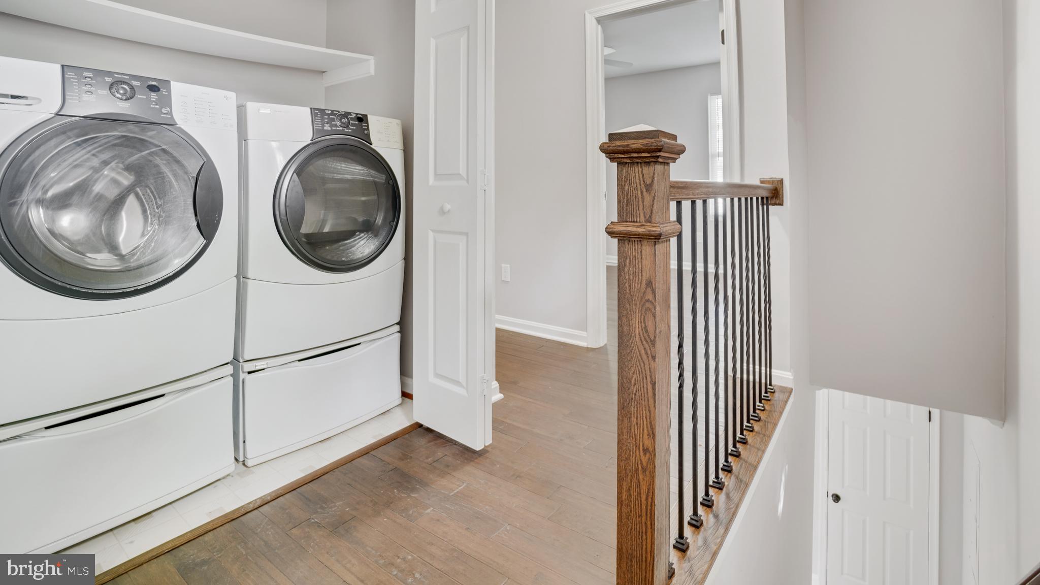 AVALON SHORES - Residential