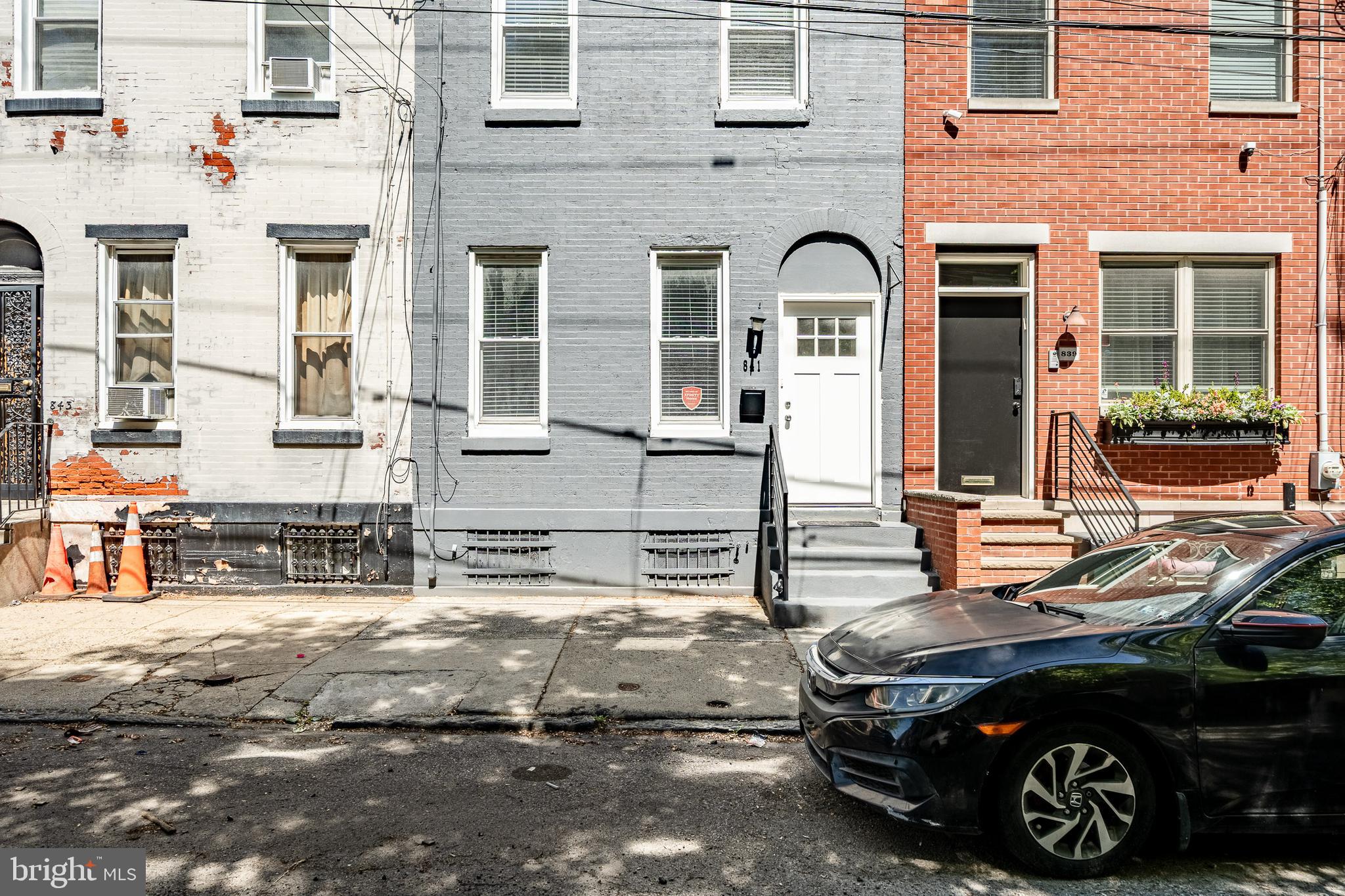 841 PERKIOMEN STREET