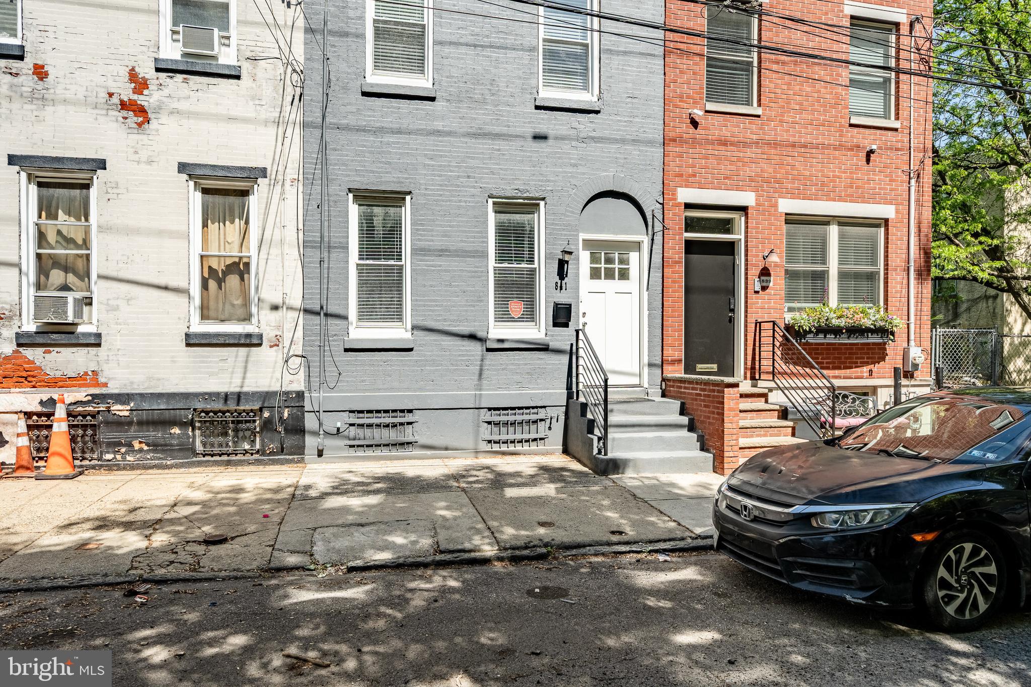 841 PERKIOMEN STREET