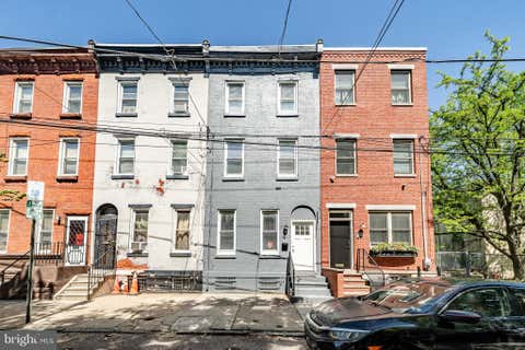Townhouse For Sale - 841 Perkiomen Street<br/> PHILADELPHIA, PA 19130