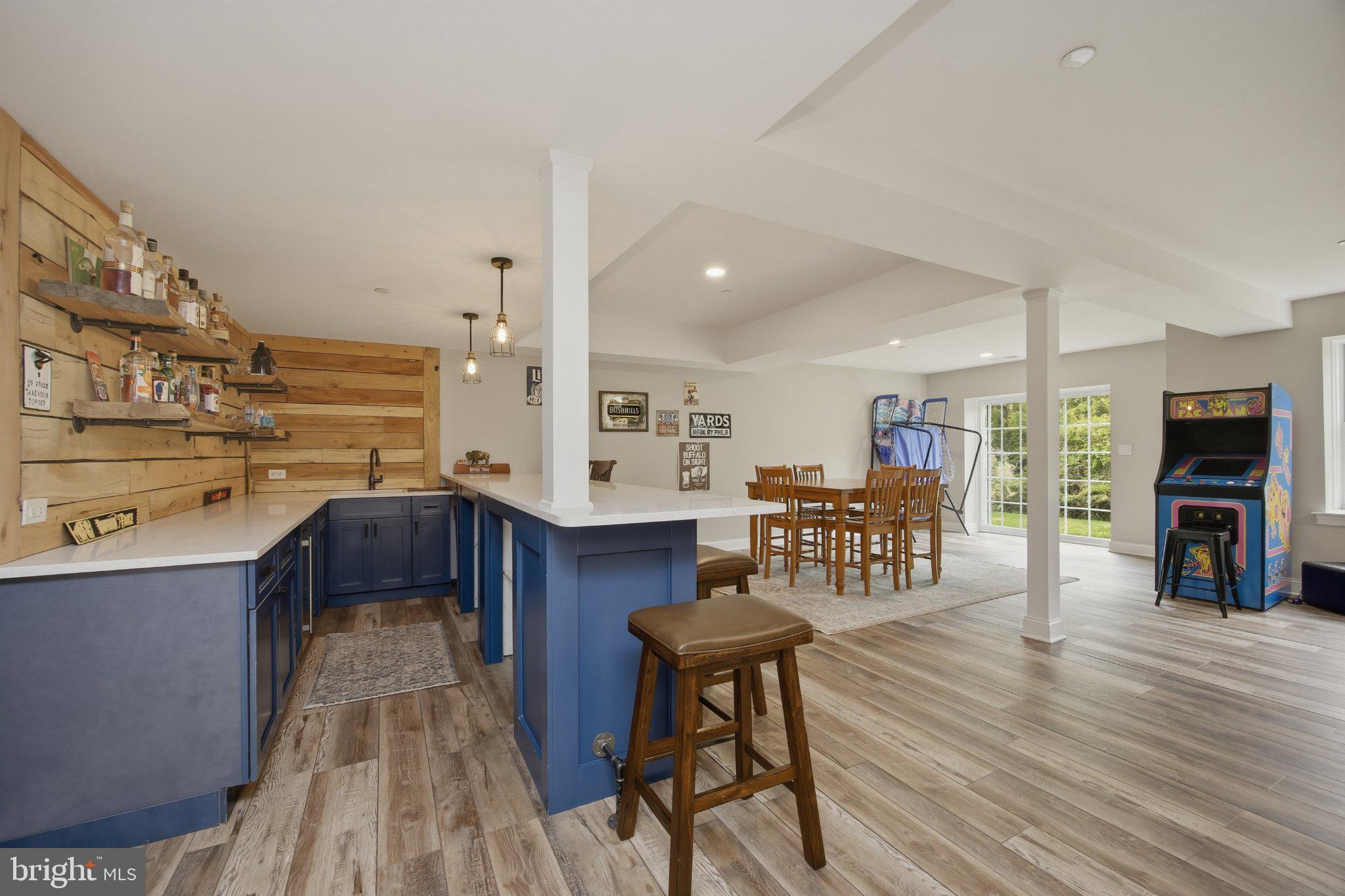 ENCLAVE AT RIDLEY CR - Residential