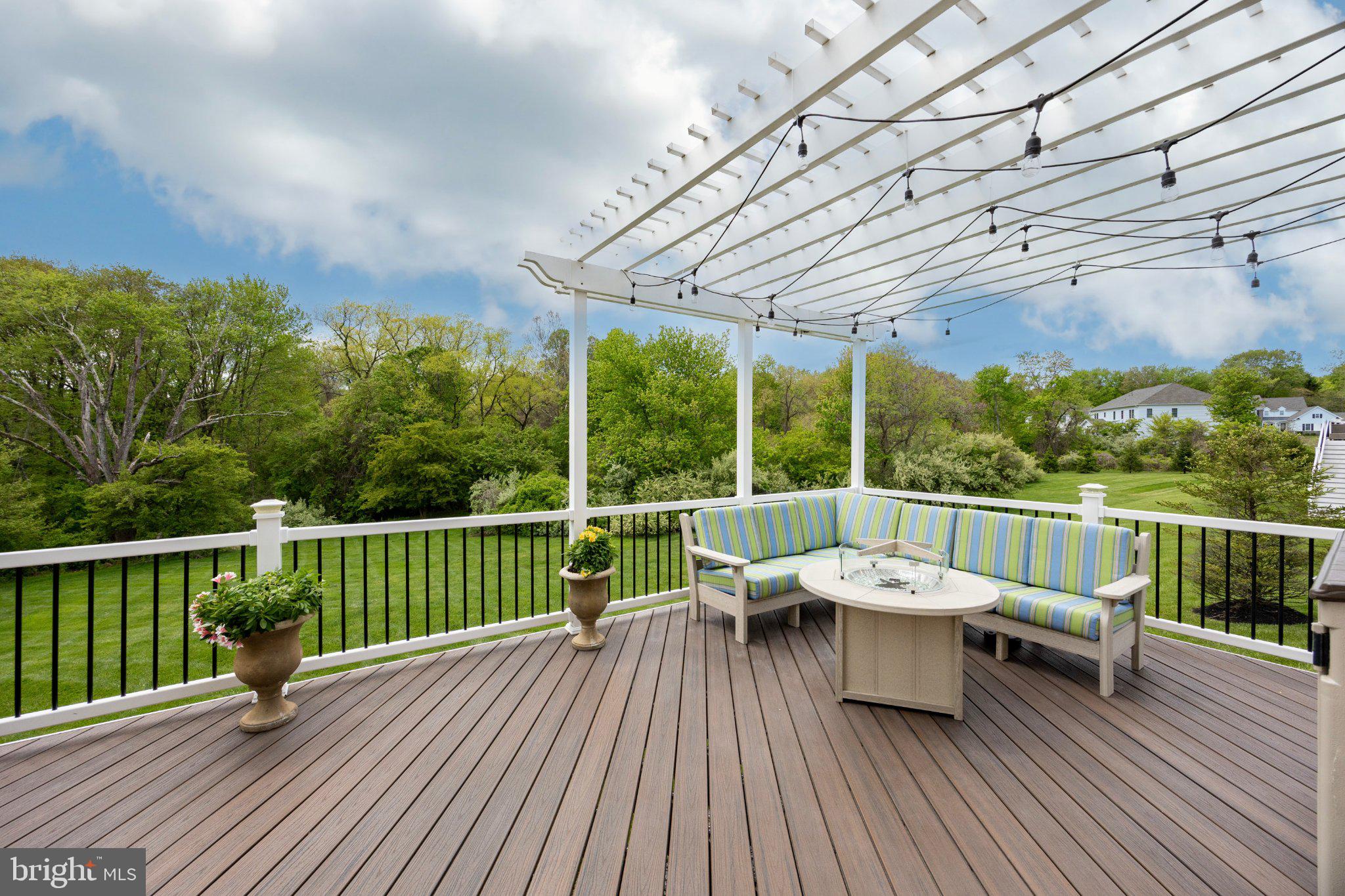 ENCLAVE AT RIDLEY CR - Residential