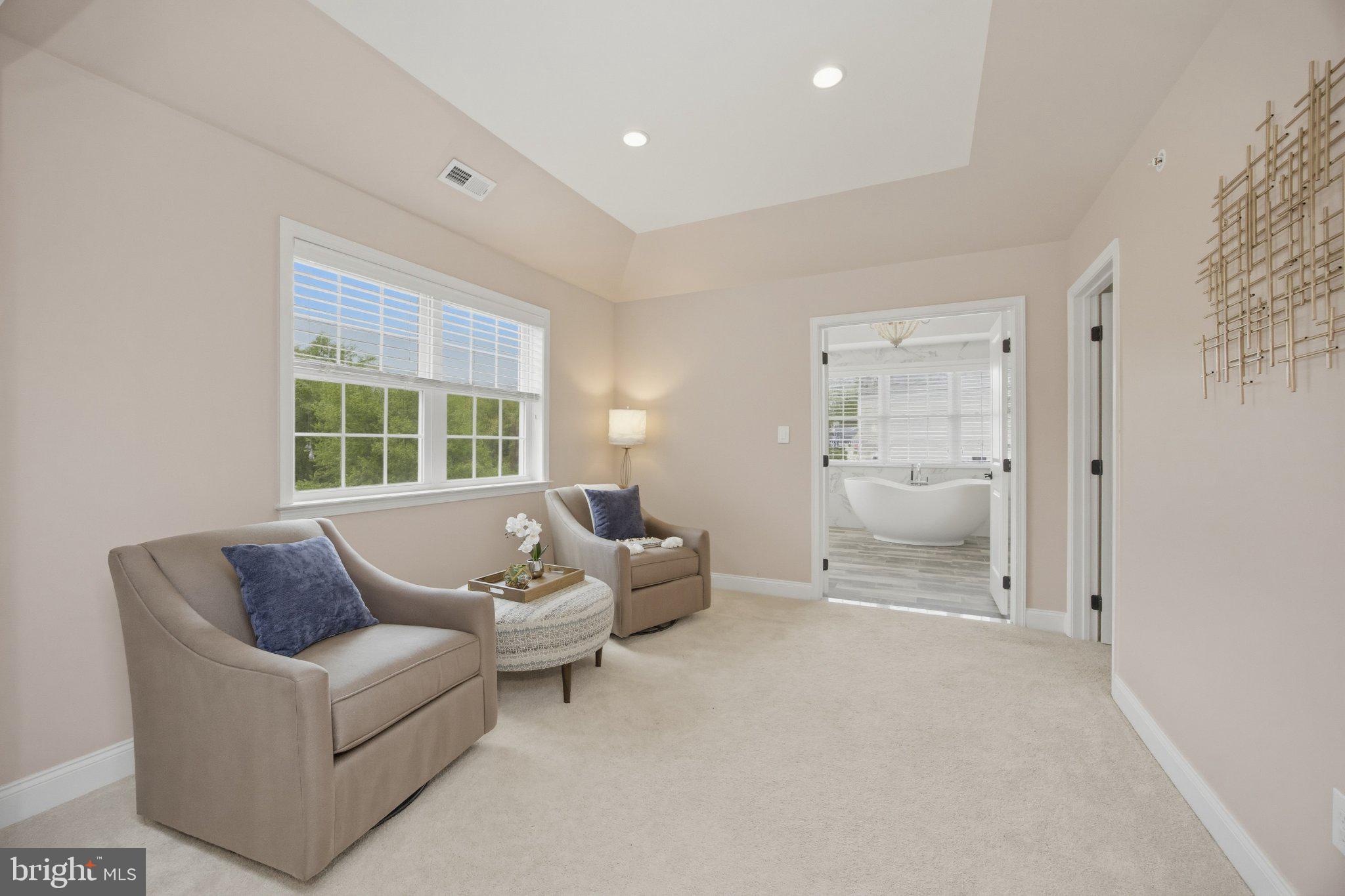 ENCLAVE AT RIDLEY CR - Residential