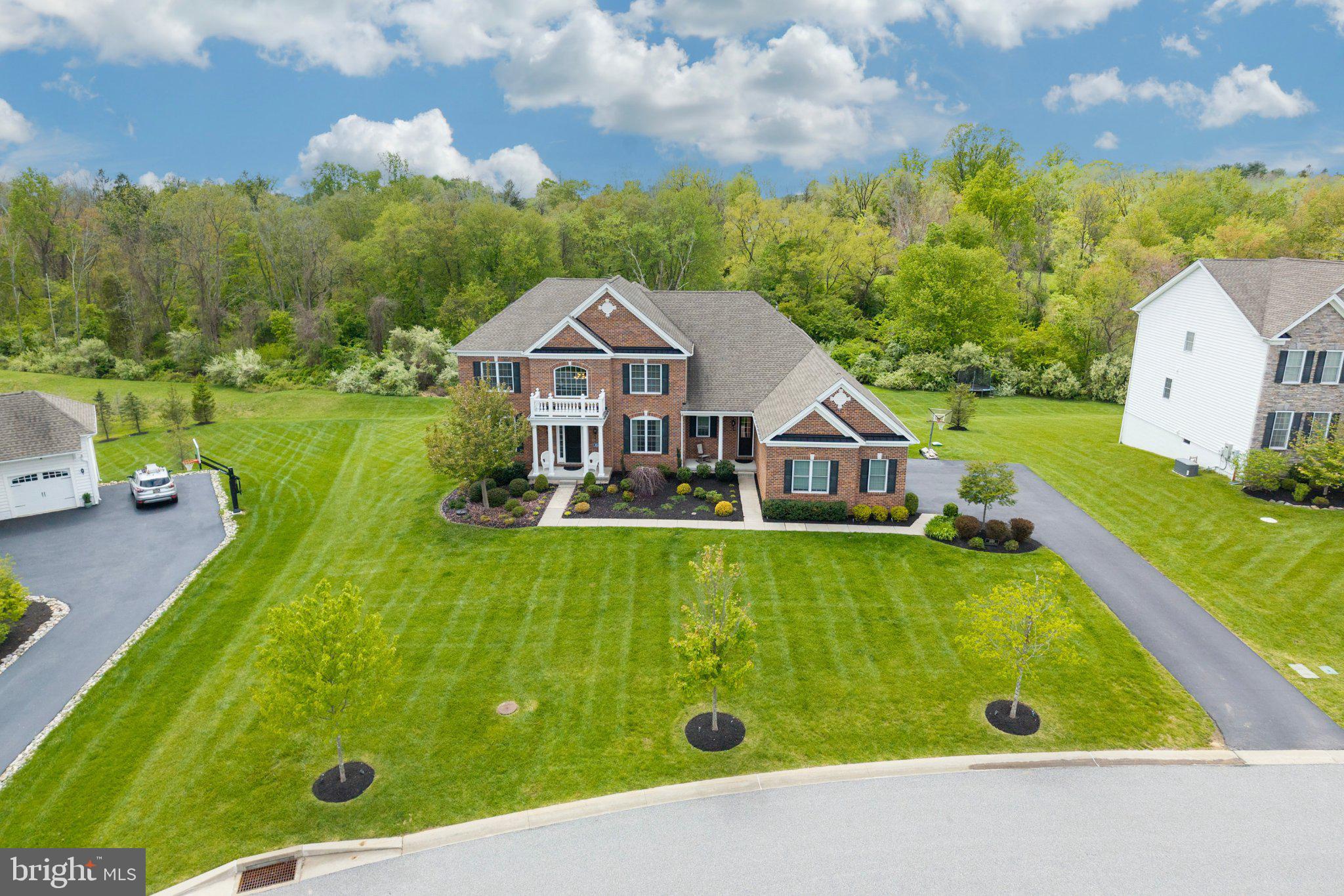 ENCLAVE AT RIDLEY CR - Residential