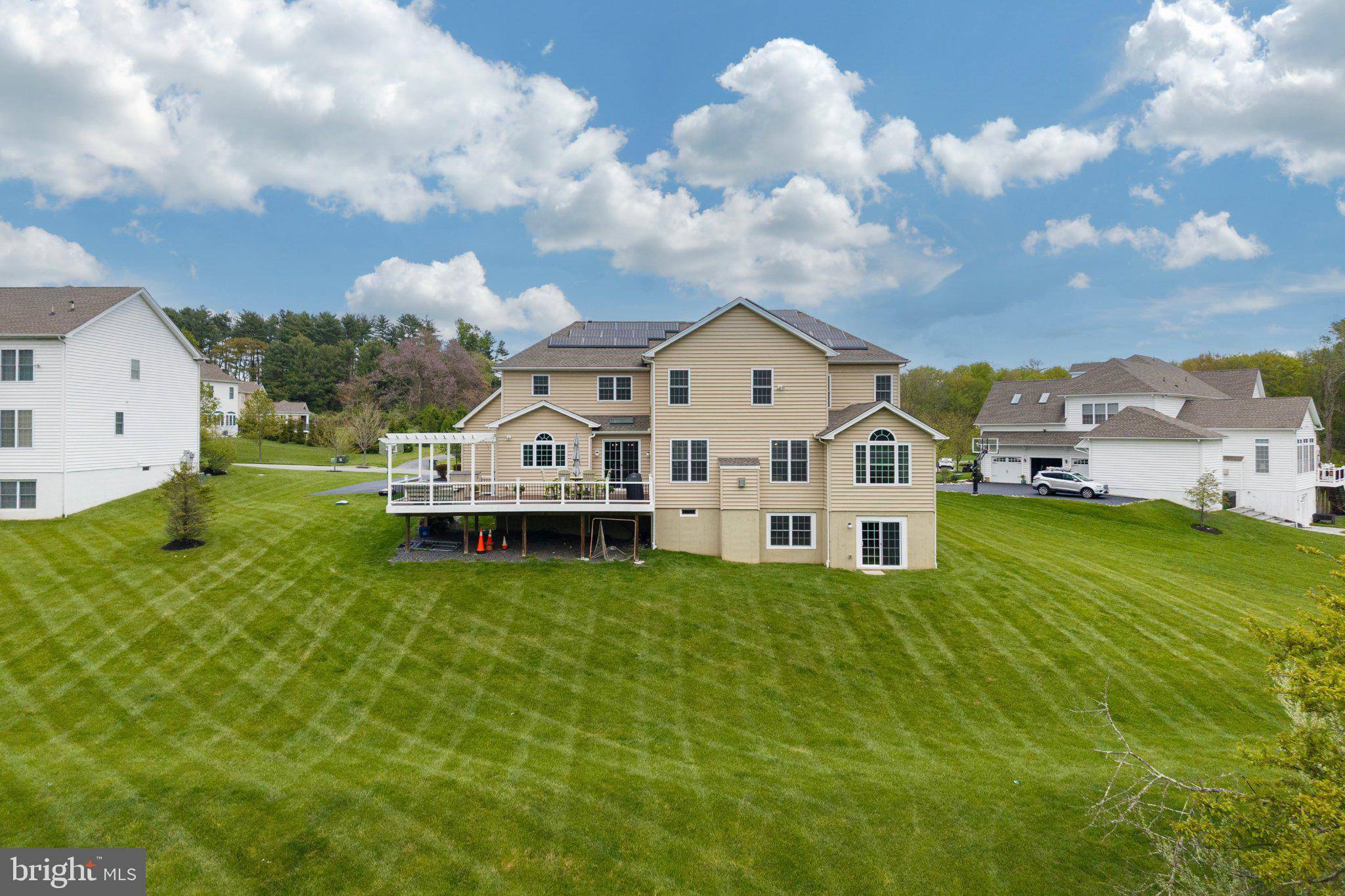 ENCLAVE AT RIDLEY CR - Residential
