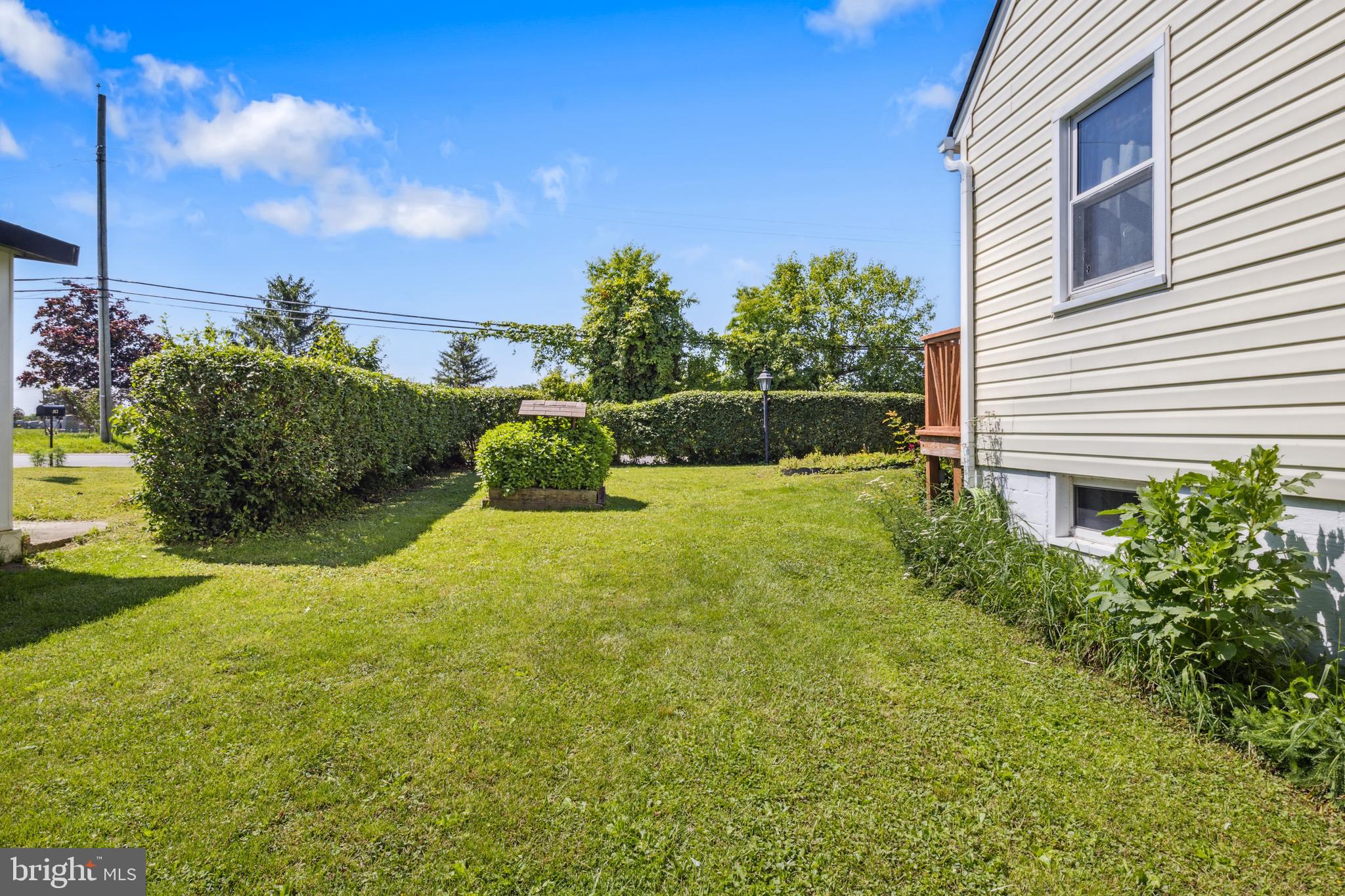 ARUNDEL GARDENS - Residential