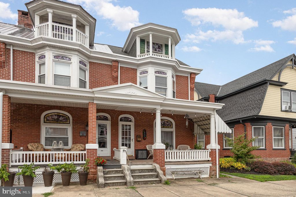 Photo of 434 Walnut Street, Denver, PA 17517 (MLS # PALA2054528)