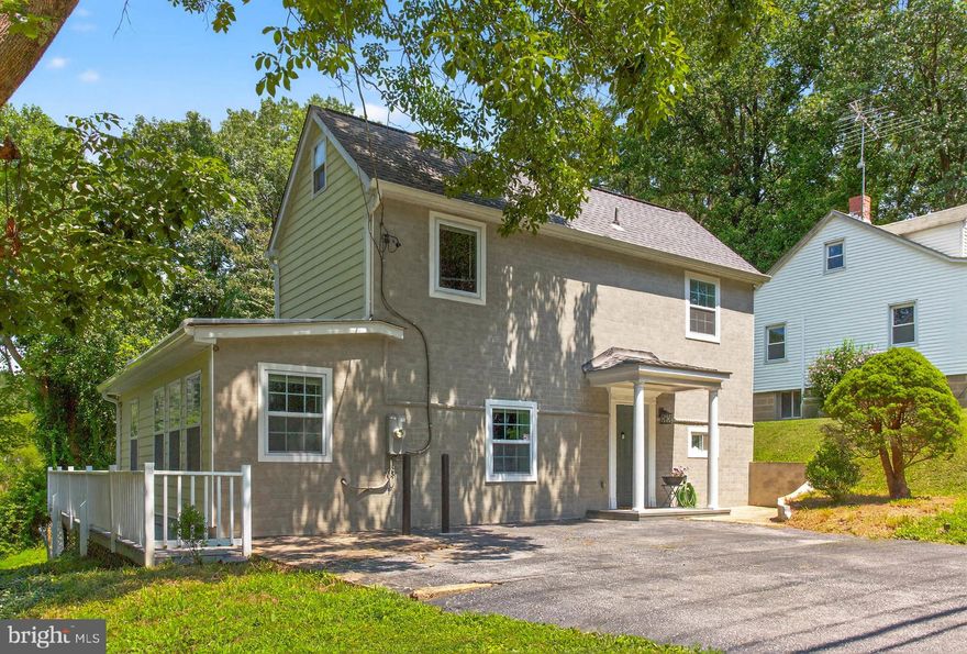 Fully rebuilt bungalow offering 3 bedrooms, 2 full baths, and 1,498 sq. ft. of finished living space. Enjoy wraparound decks, a fenced backyard, and serene views backing to trees and ponds.
This home features all-new public utilities—water, electricity, gas—as well as a newer water heater, HVAC system, roof, walls, windows, and doors.
The modern kitchen stands out with top-quality quartz countertops, 42” shaker cabinets with soft-close drawers and doors, upgraded appliances, gas cooking, and a built-in microwave.
You’ll find recessed lighting throughout, built-in bookcases in a bright study area with window walls, and a luxury main-level bathroom with a large shower.
A French patio door from the kitchen opens onto a spacious deck overlooking the pond and lush trees.
Upstairs includes 3 bedrooms and a generous hall bathroom with a double-sink vanity and oversized frameless glass shower.
Beautiful hardwood floors run through the bedrooms, hallways, and stairways. The attic offers a large bonus room perfect for storage or play.
This move-in-ready home sits in Howard County’s top school district, with no HOA. Conveniently located near Route 40, Turf Valley shopping, schools, and major routes including 32, 29, and 70.