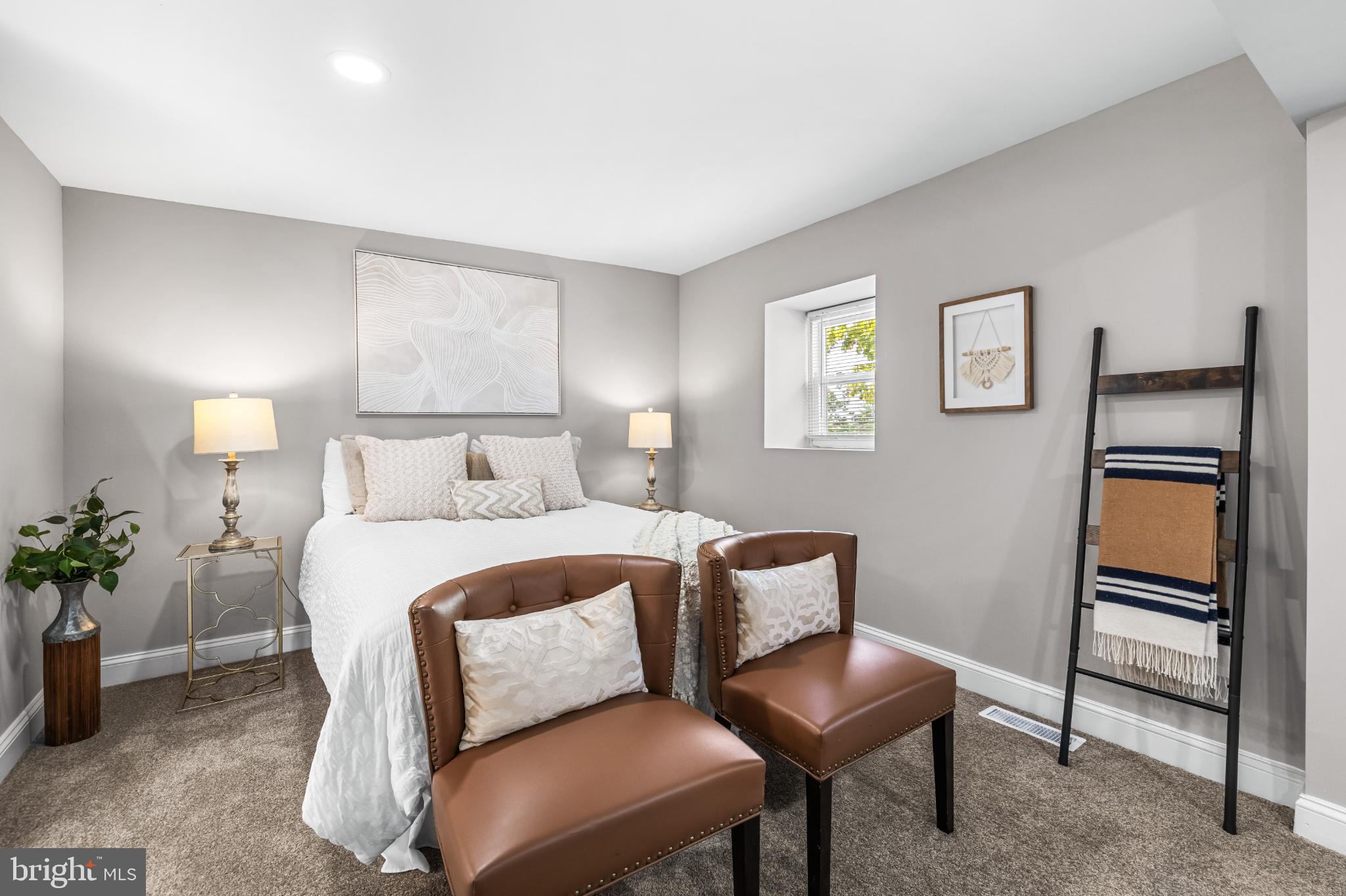 WOODBROOK - Residential