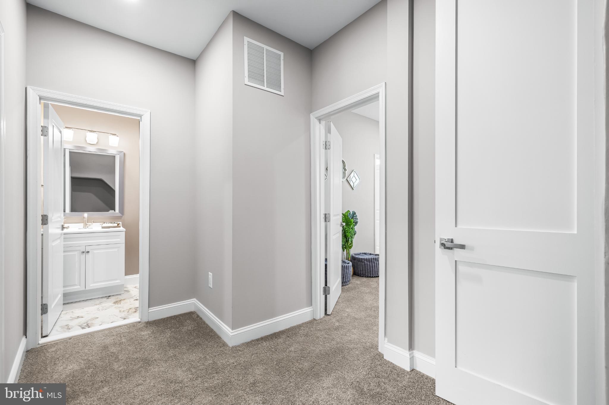 WOODBROOK - Residential