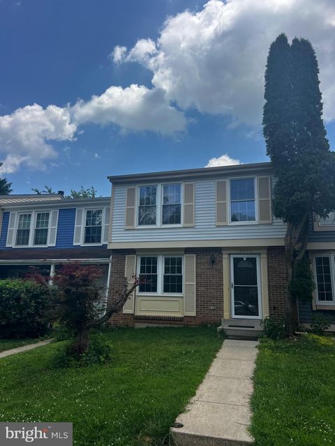 Townhouse For Sale - 18645 Cross Country Lane<br/> Montgomery County, GAITHERSBURG, MD 20879