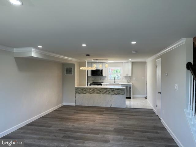 HUNTSMOOR VILLAGE NORTH - Residential