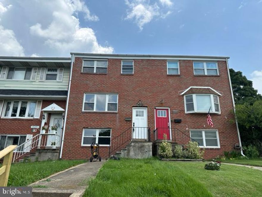 Fully Renovated Stunning home. Gourmet Kitchen Granite counters stainless steel appliances. Perfect move in ready home close to everything.New upscale bathrooms. Brand new upscale flooring. 3 finished levels hurry to see this great home. .