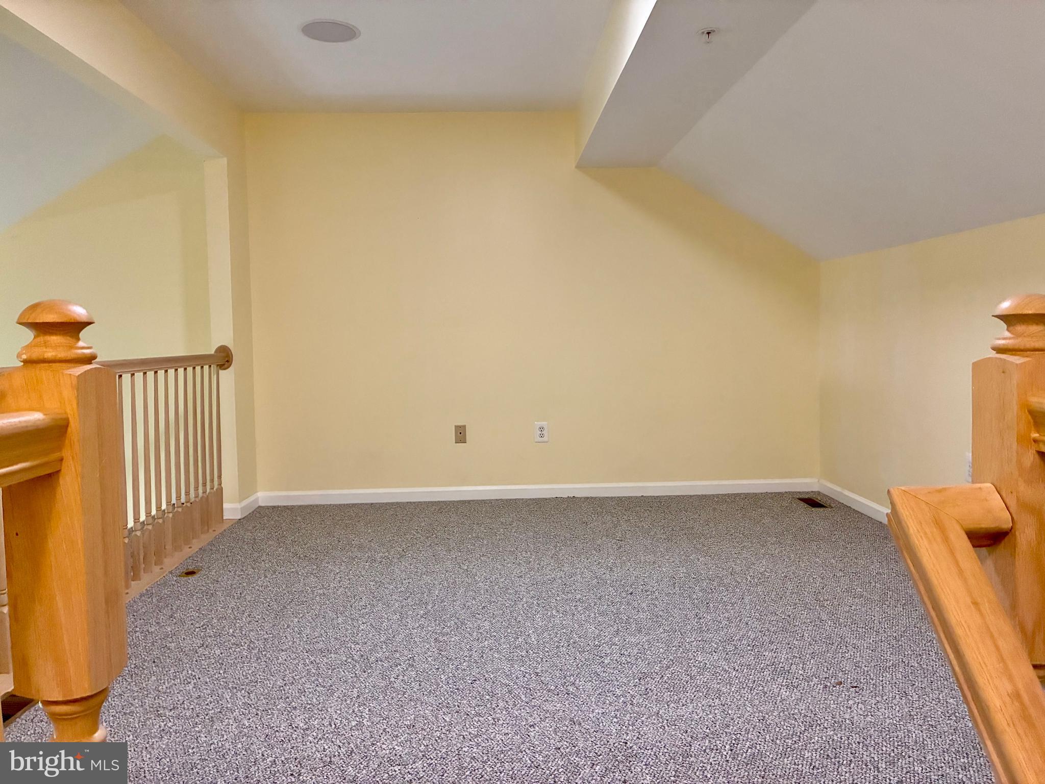 VILLAGE OF CLOPPERS MILL - Residential Lease