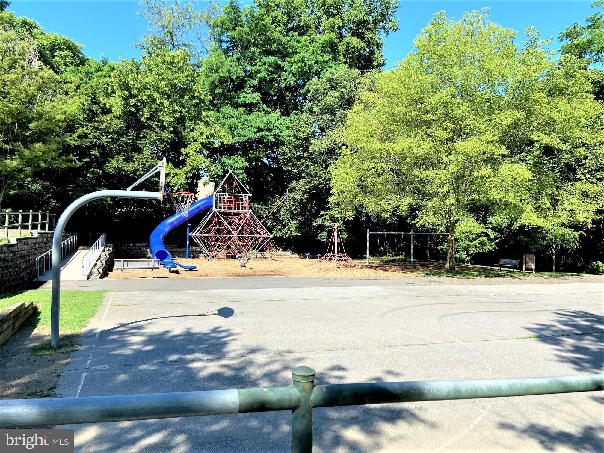 VILLAGE OF CLOPPERS MILL - Residential Lease