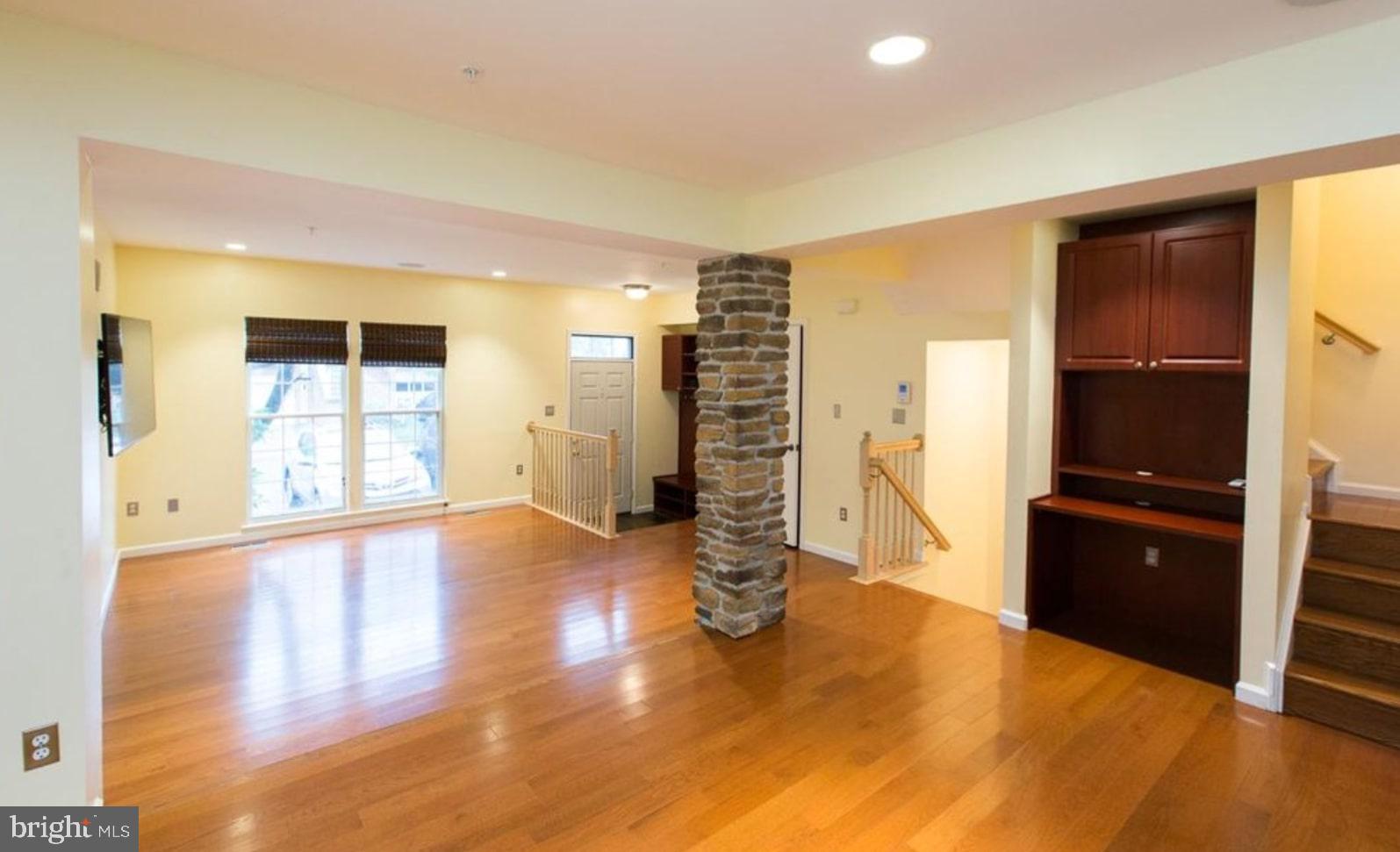 VILLAGE OF CLOPPERS MILL - Residential Lease