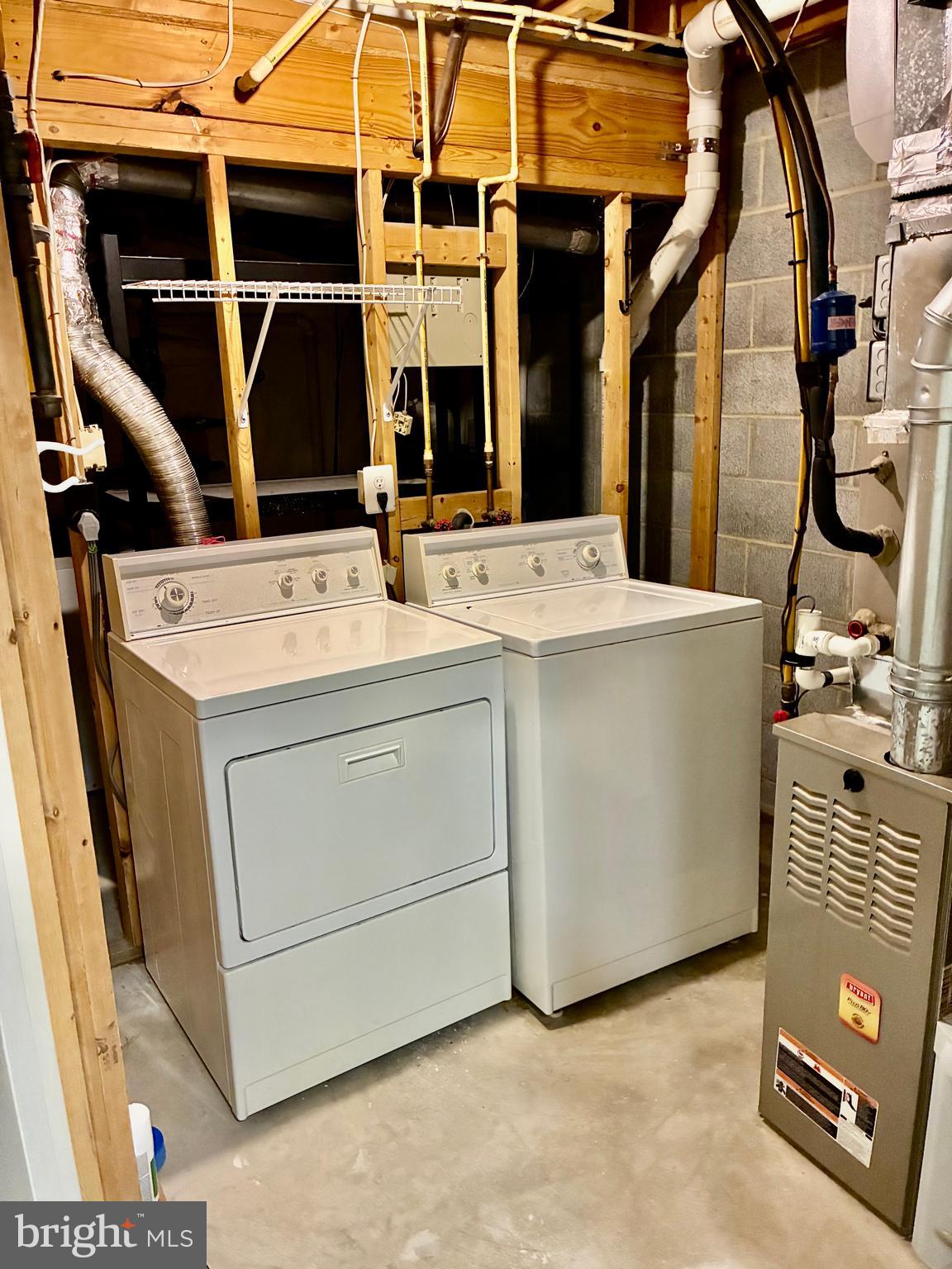 VILLAGE OF CLOPPERS MILL - Residential Lease