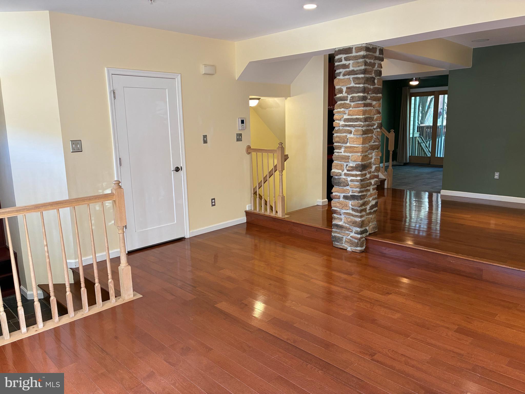 VILLAGE OF CLOPPERS MILL - Residential Lease