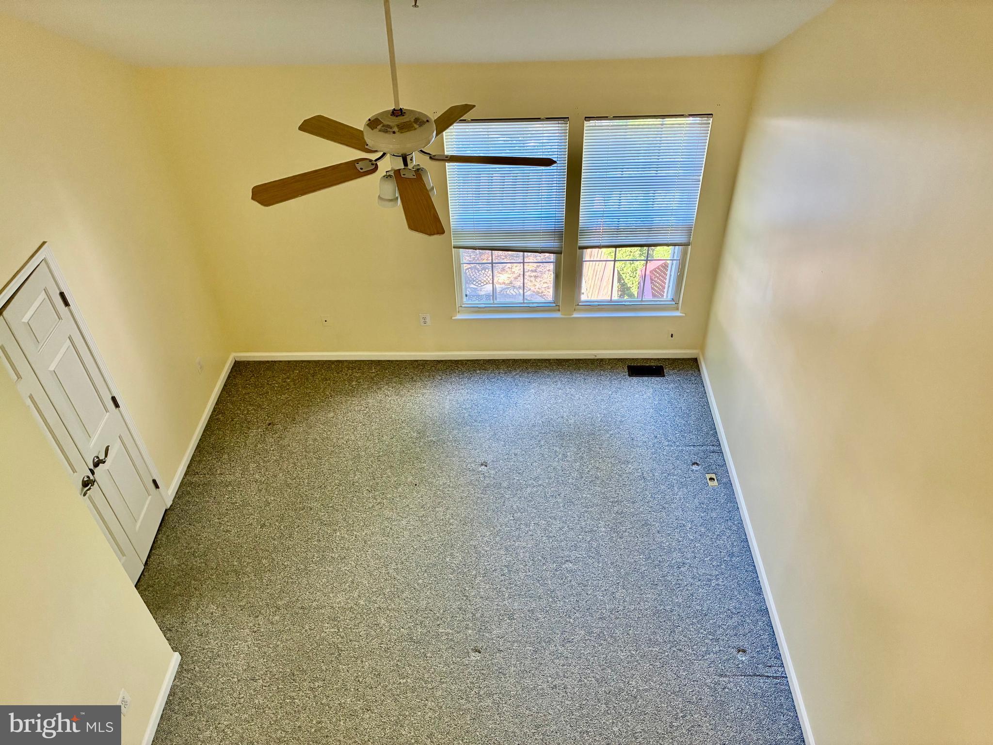 VILLAGE OF CLOPPERS MILL - Residential Lease