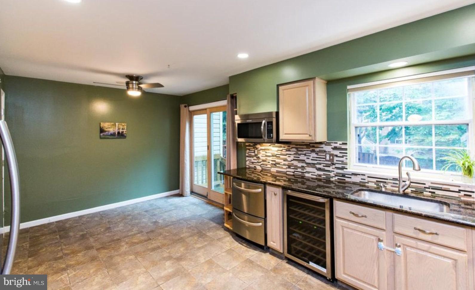 VILLAGE OF CLOPPERS MILL - Residential Lease