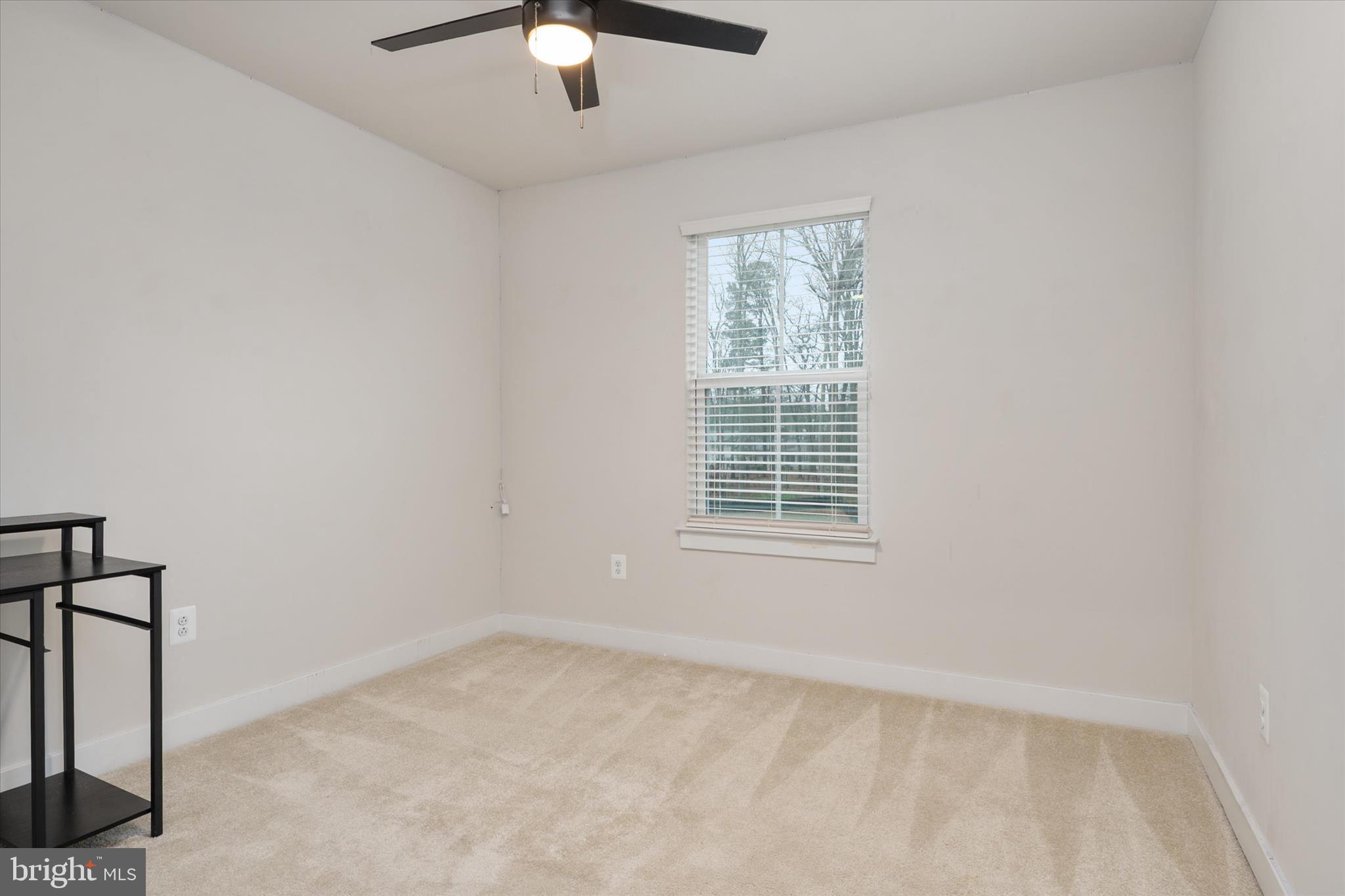 PERRY'S RETREAT - Residential