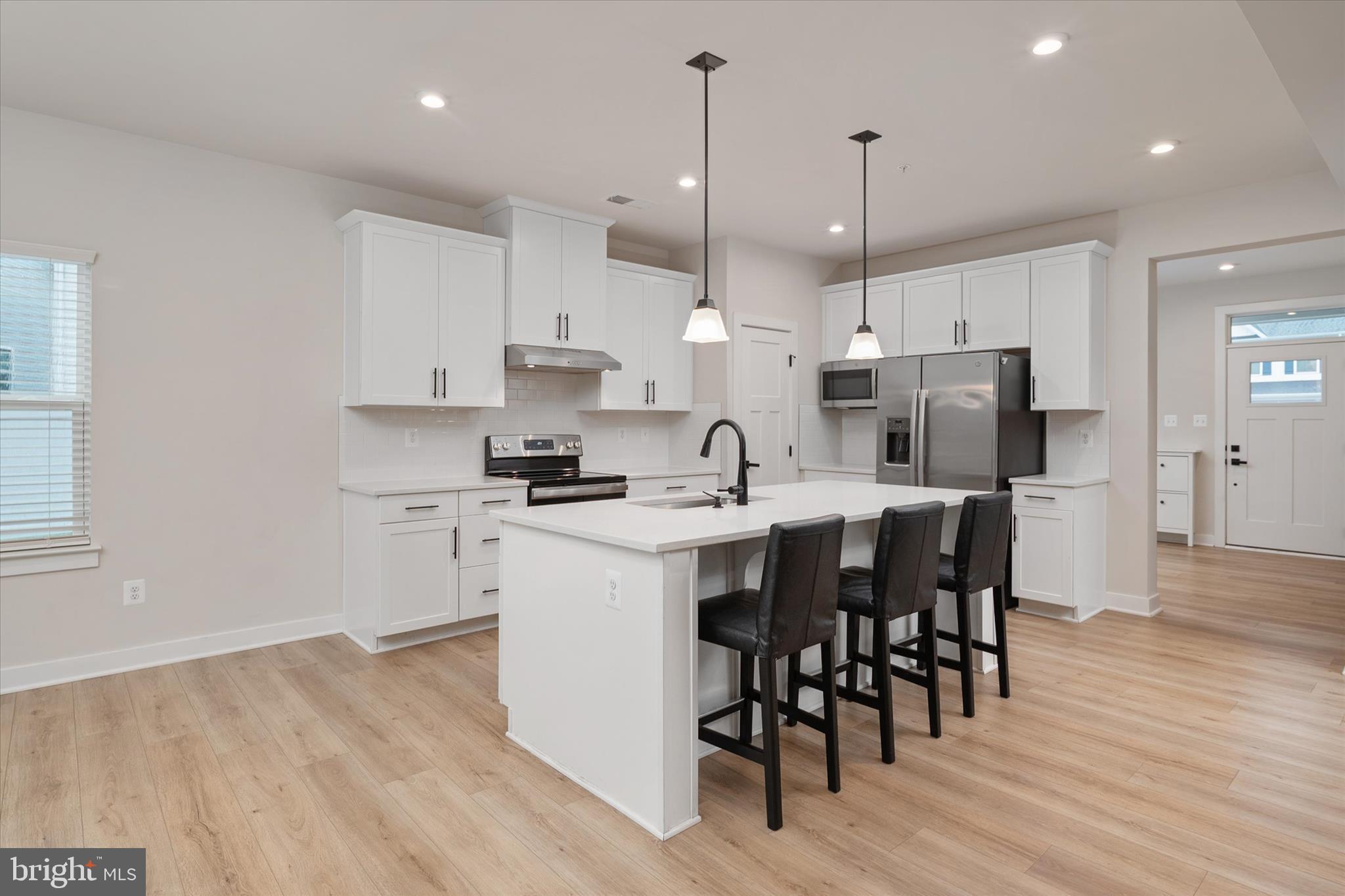 PERRY'S RETREAT - Residential