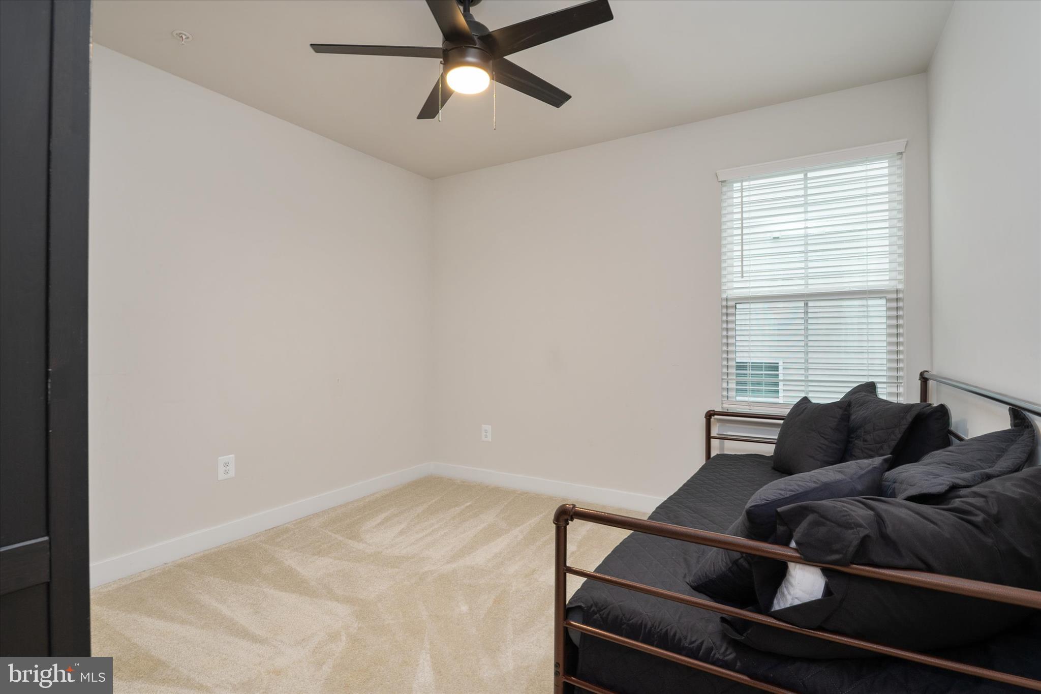 PERRY'S RETREAT - Residential