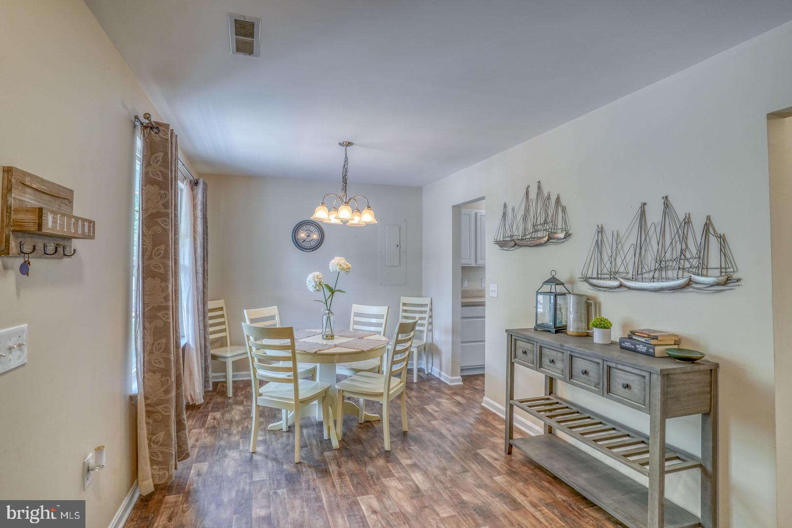 DUNDEE HARBOR - Residential