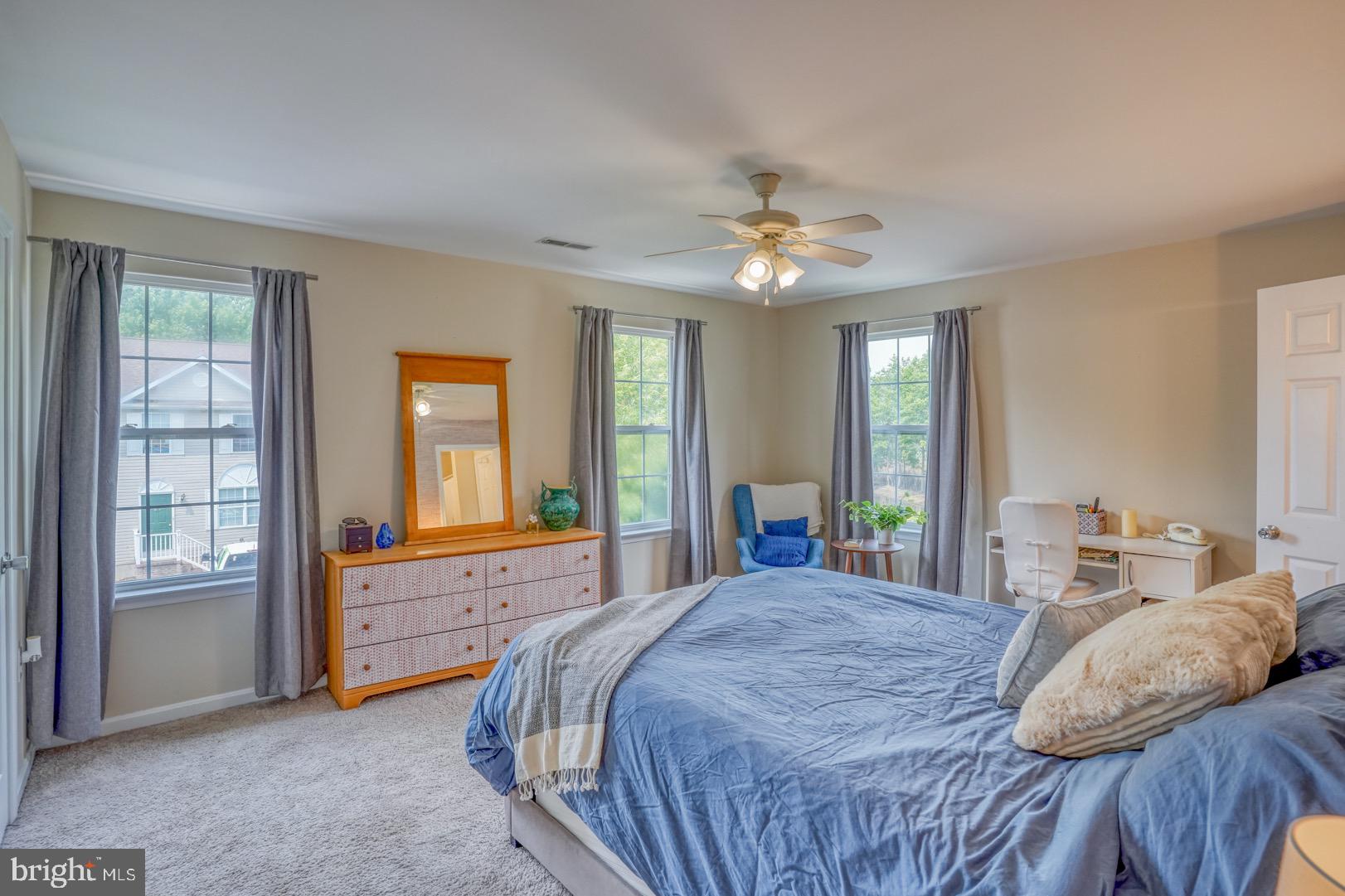 DUNDEE HARBOR - Residential