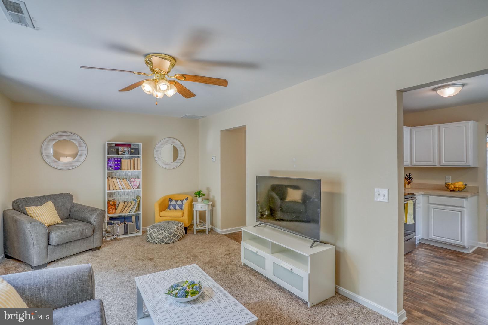 DUNDEE HARBOR - Residential