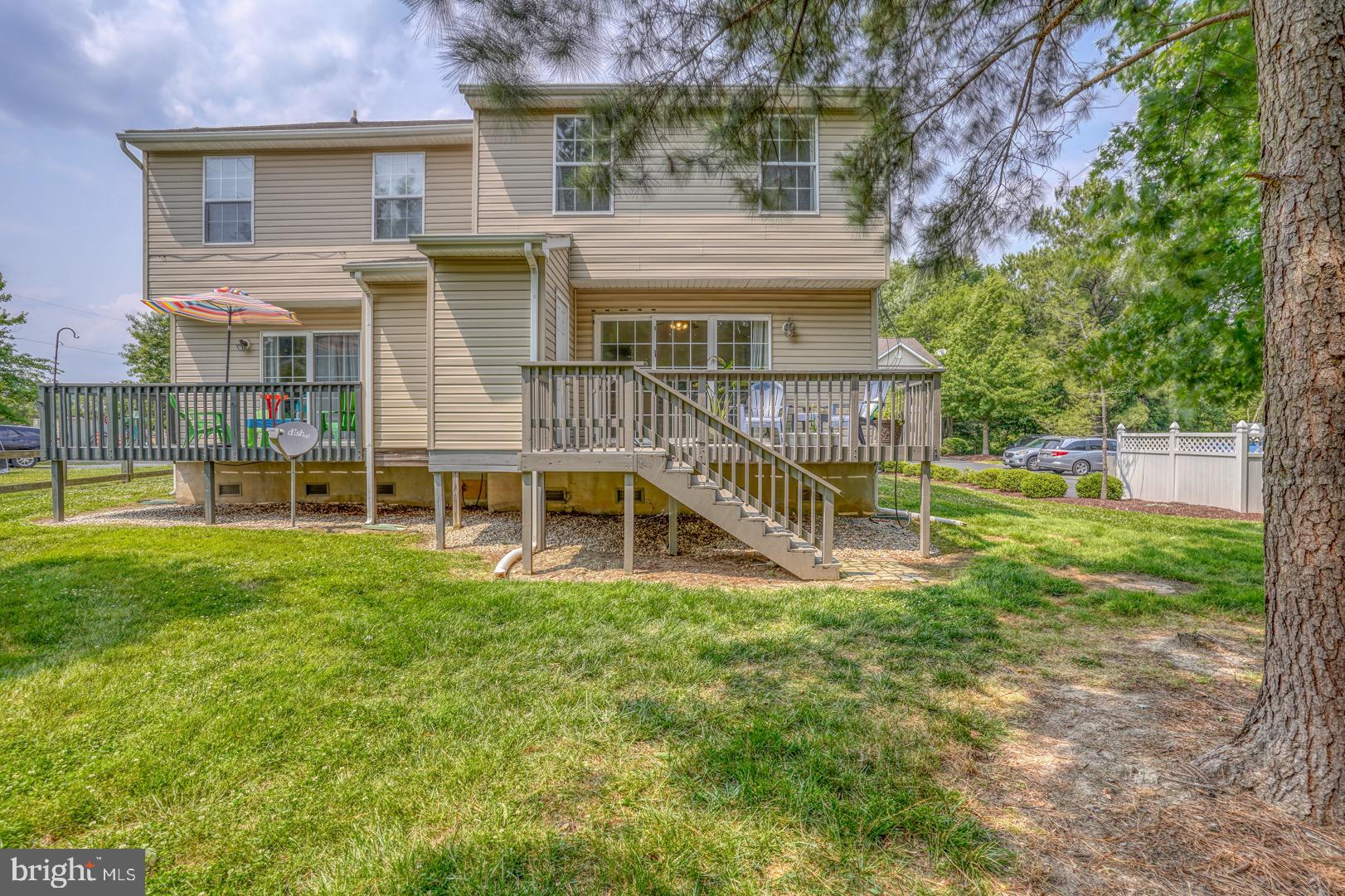 DUNDEE HARBOR - Residential