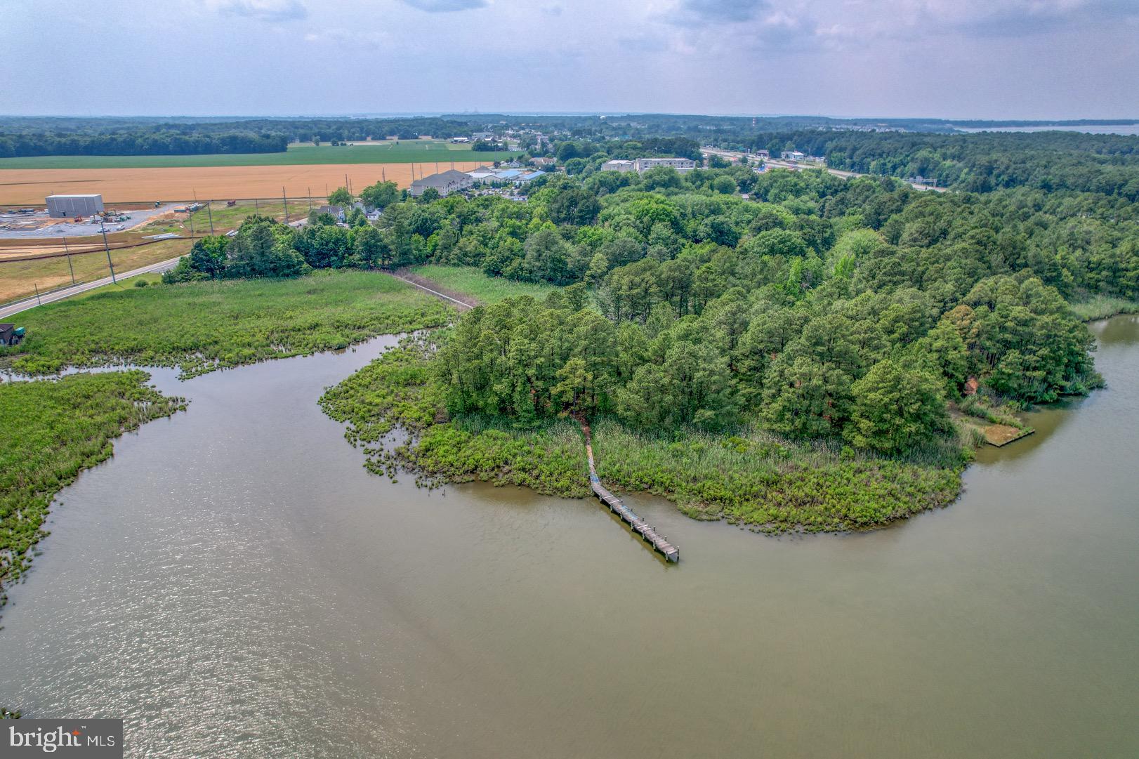 DUNDEE HARBOR - Residential