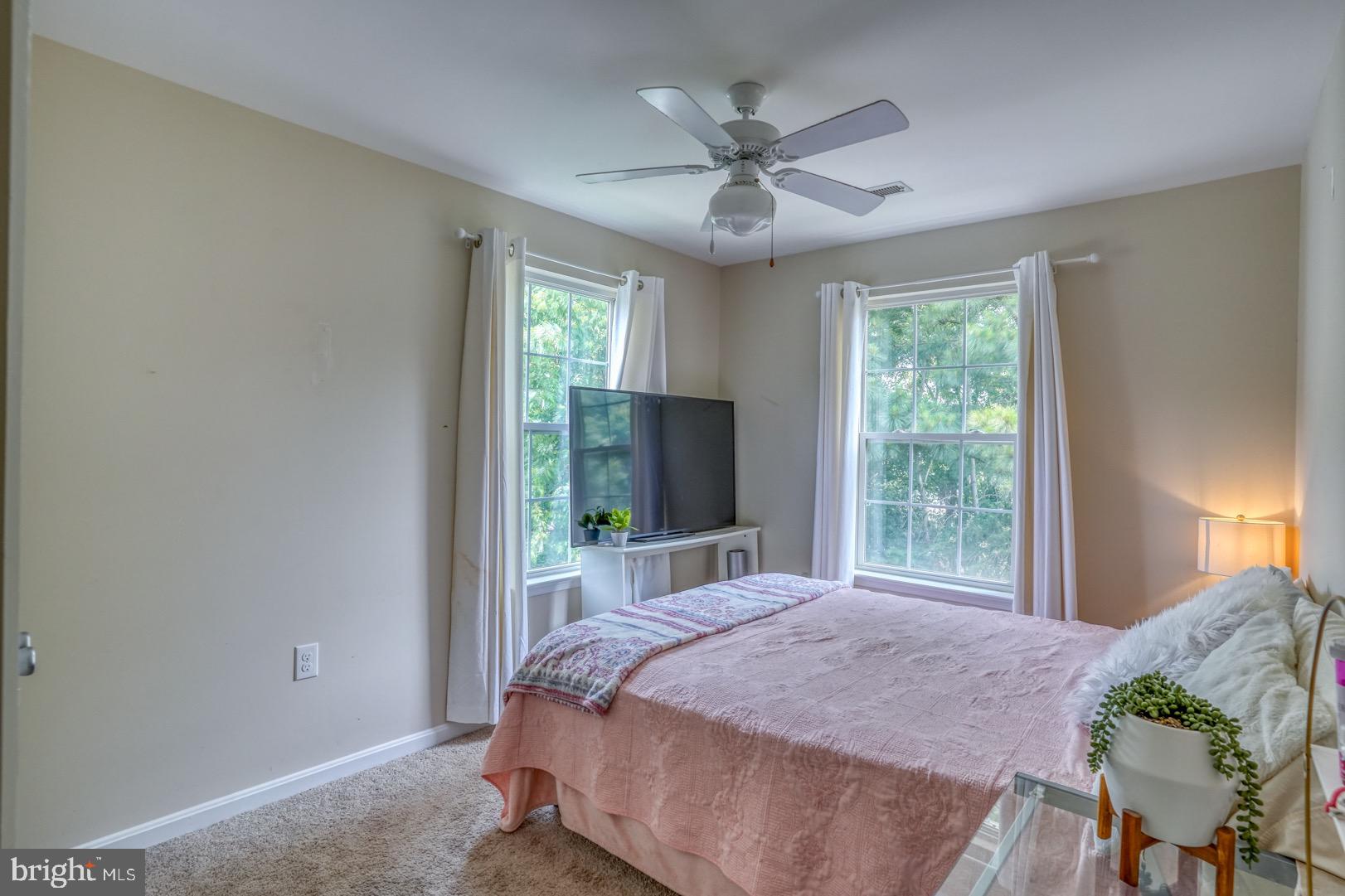 DUNDEE HARBOR - Residential