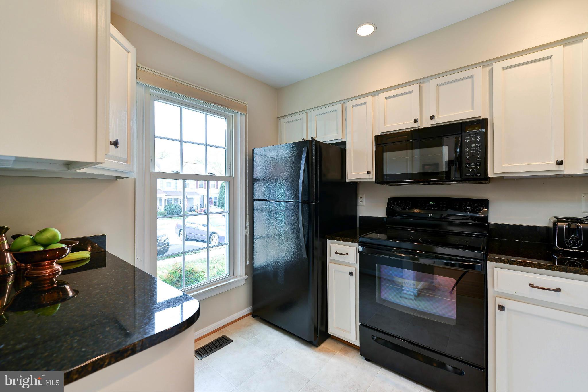 SOUTH KINGS STATION - Residential