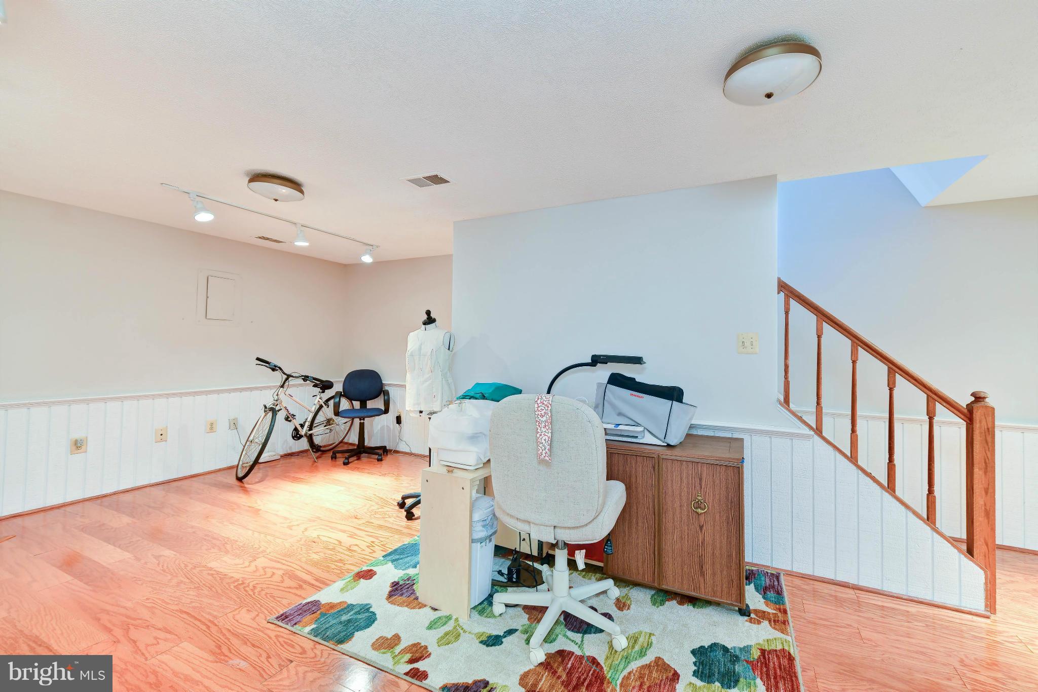 SOUTH KINGS STATION - Residential