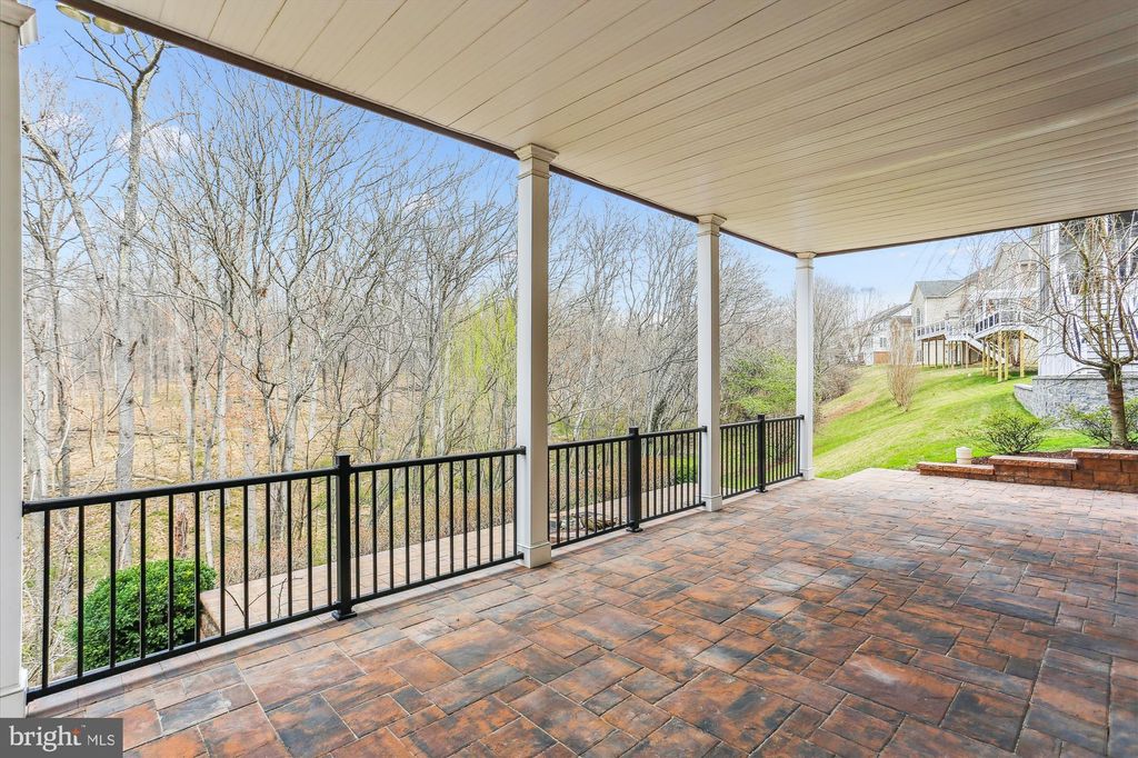 listing image 85