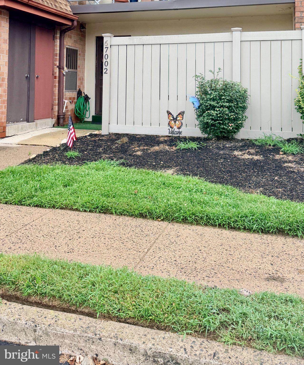 67002 DELAIRE LANDING ROAD 00 2