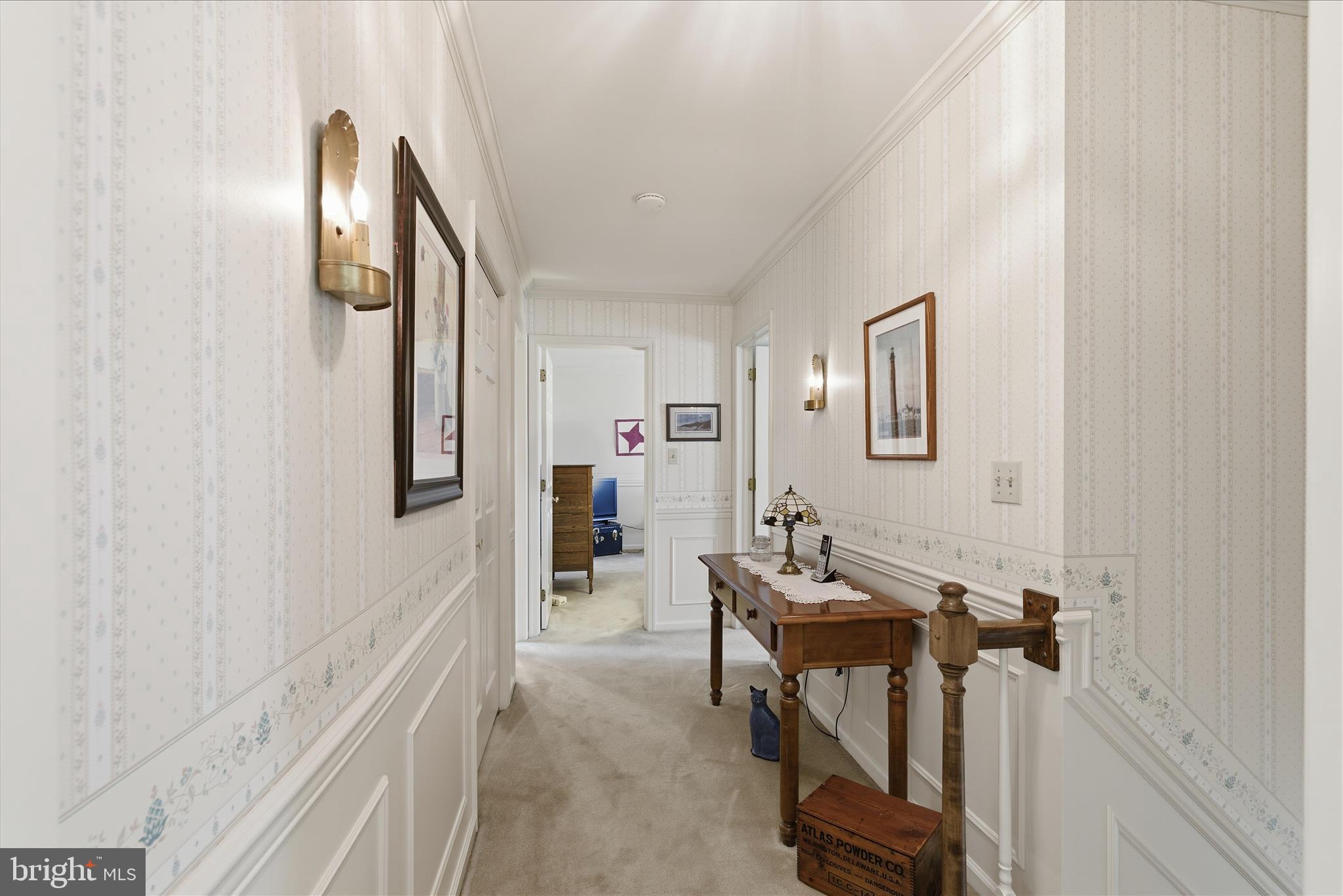 HI VIEW ESTATES - Residential