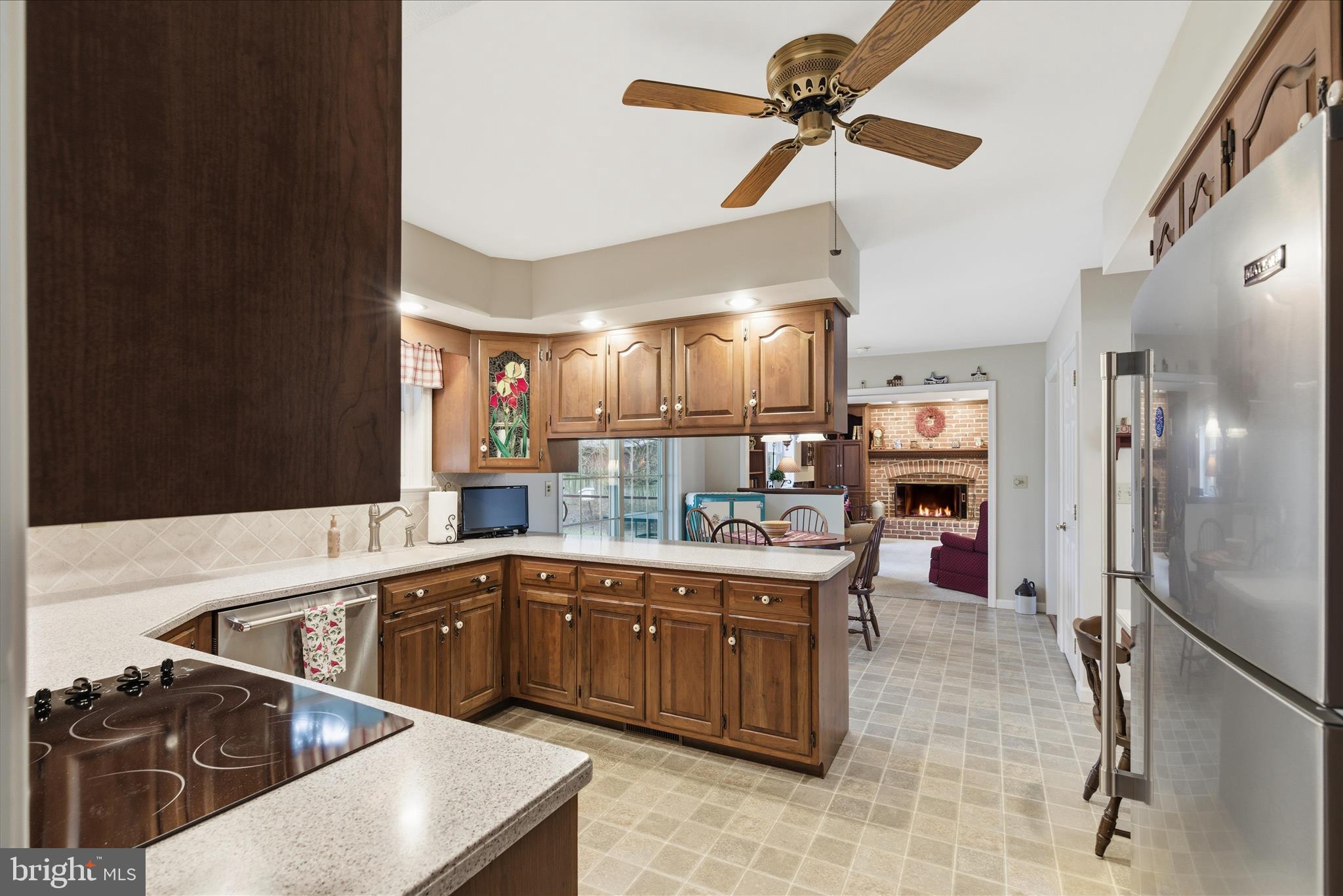 HI VIEW ESTATES - Residential