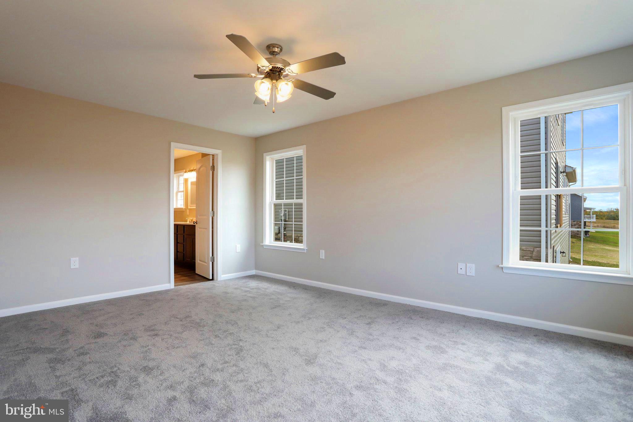 THE VINEYARDS - Residential