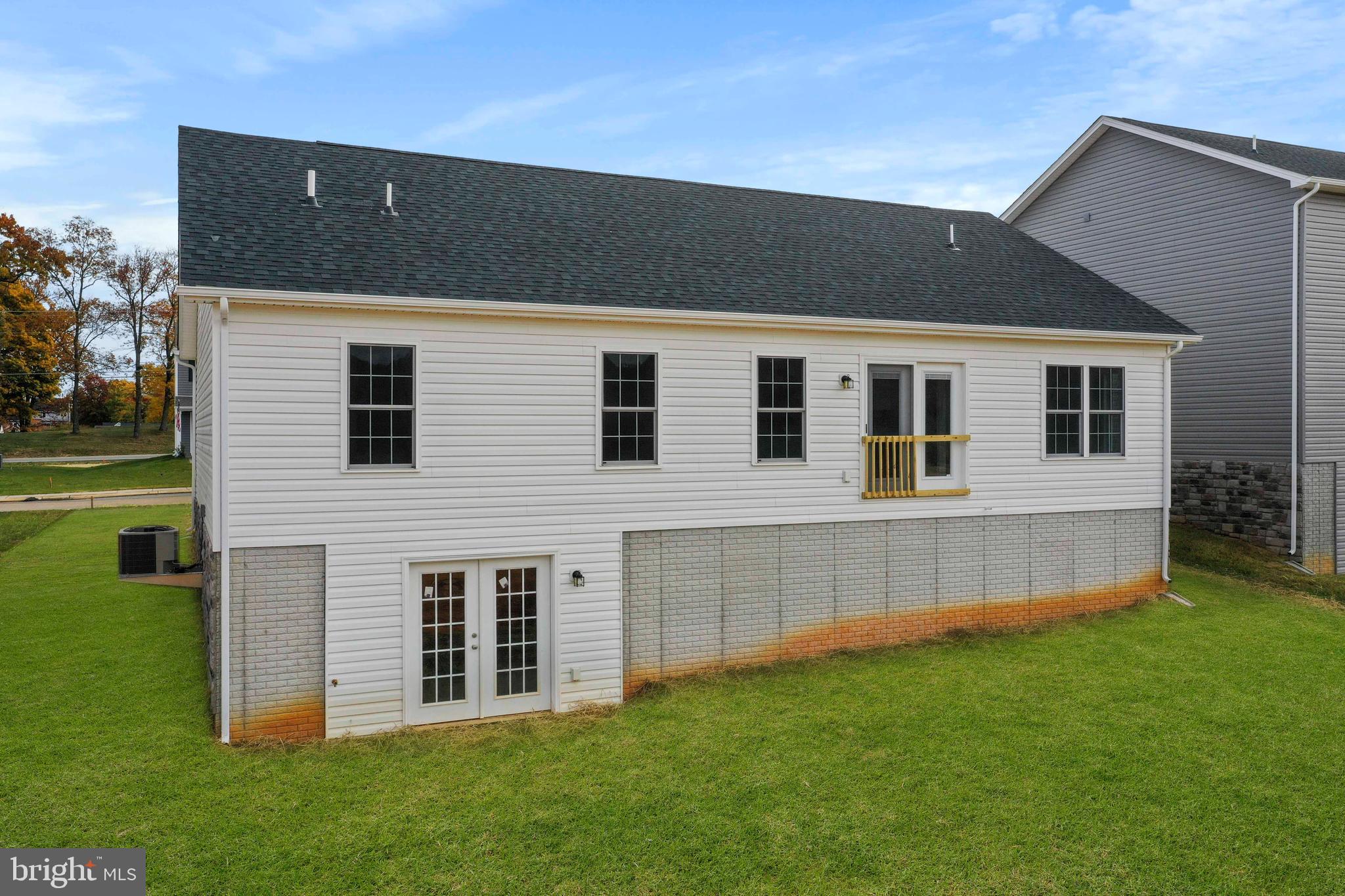 THE VINEYARDS - Residential