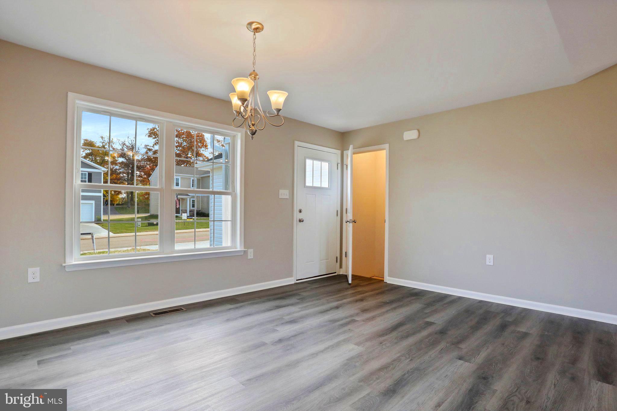 THE VINEYARDS - Residential