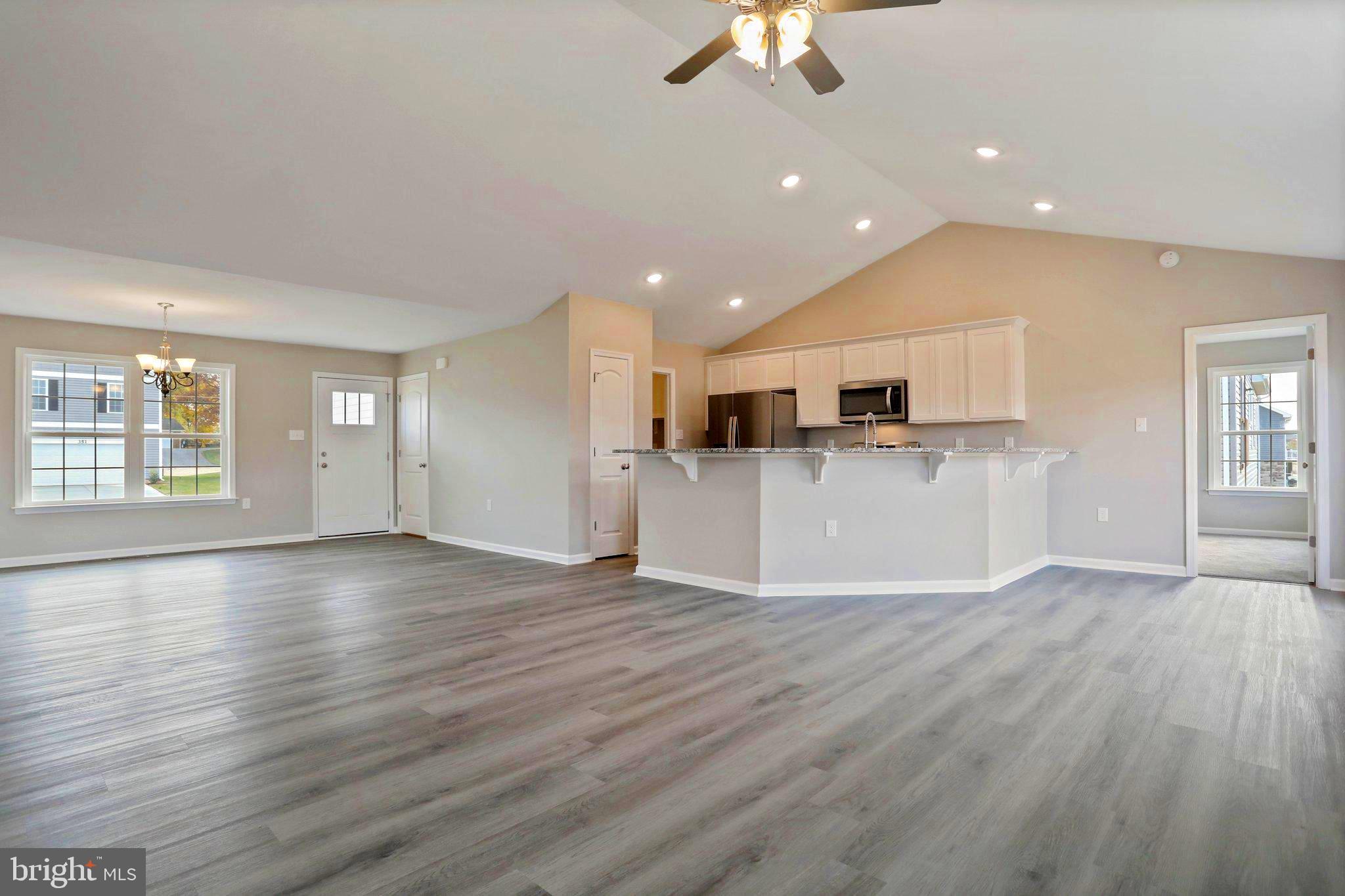 THE VINEYARDS - Residential