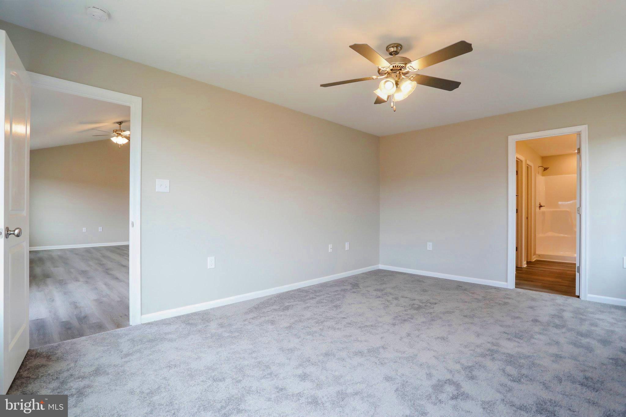 THE VINEYARDS - Residential