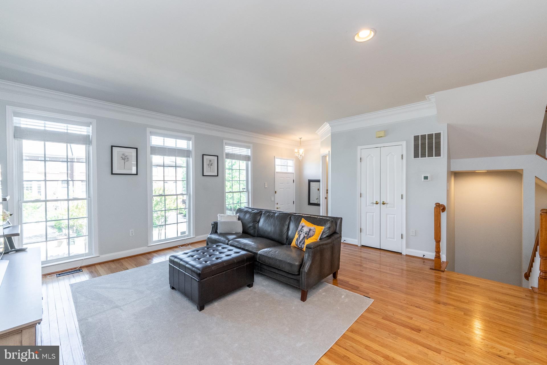 FAIRFAX CENTER - Residential Lease