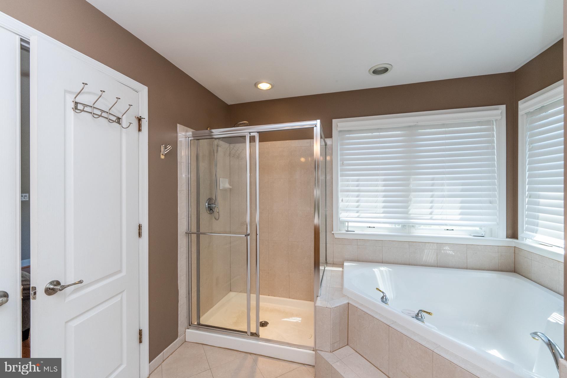 FAIRFAX CENTER - Residential Lease