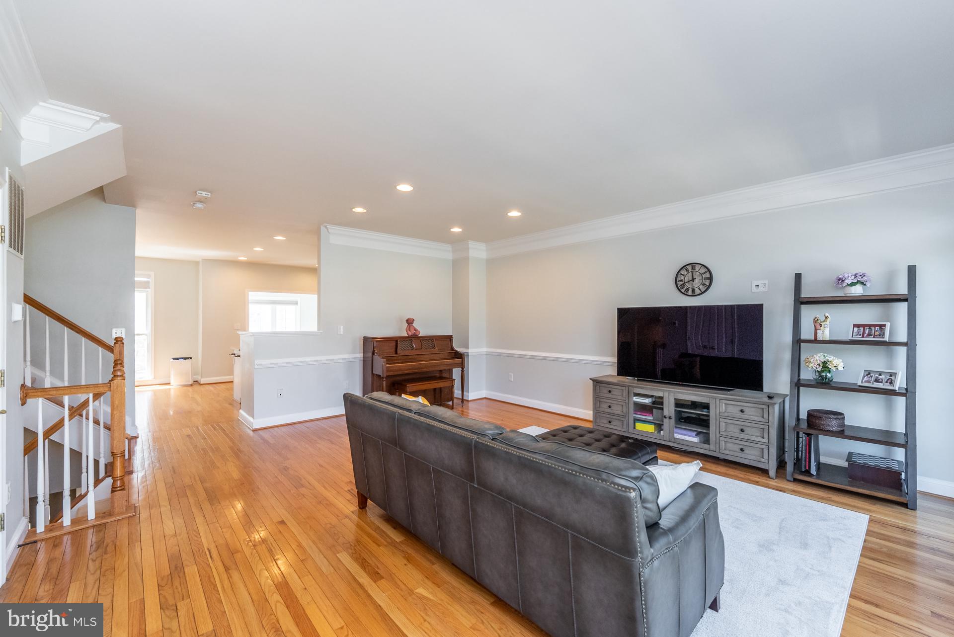 FAIRFAX CENTER - Residential Lease