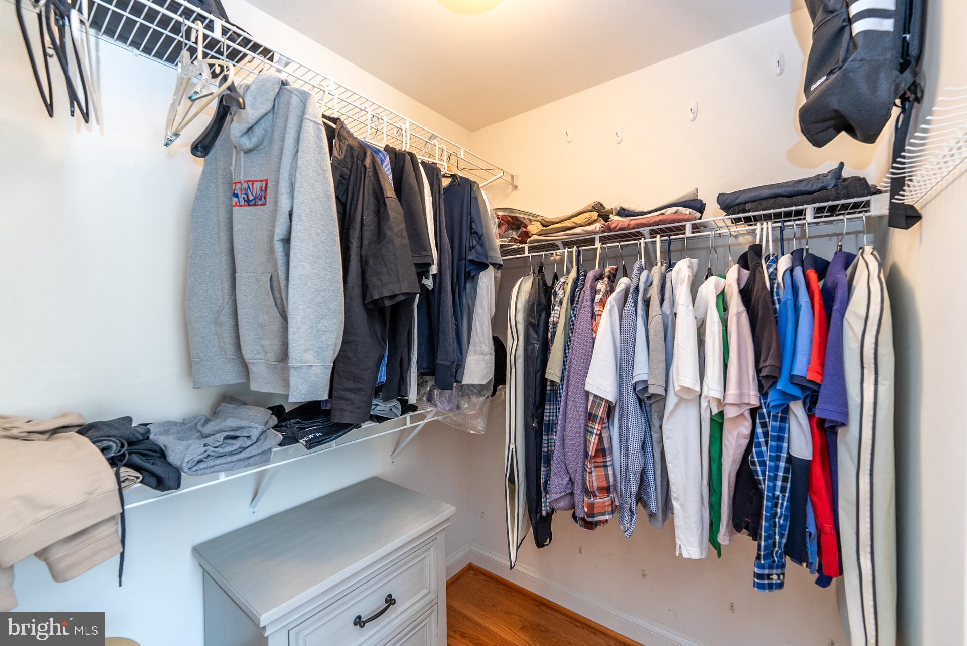 FAIRFAX CENTER - Residential Lease