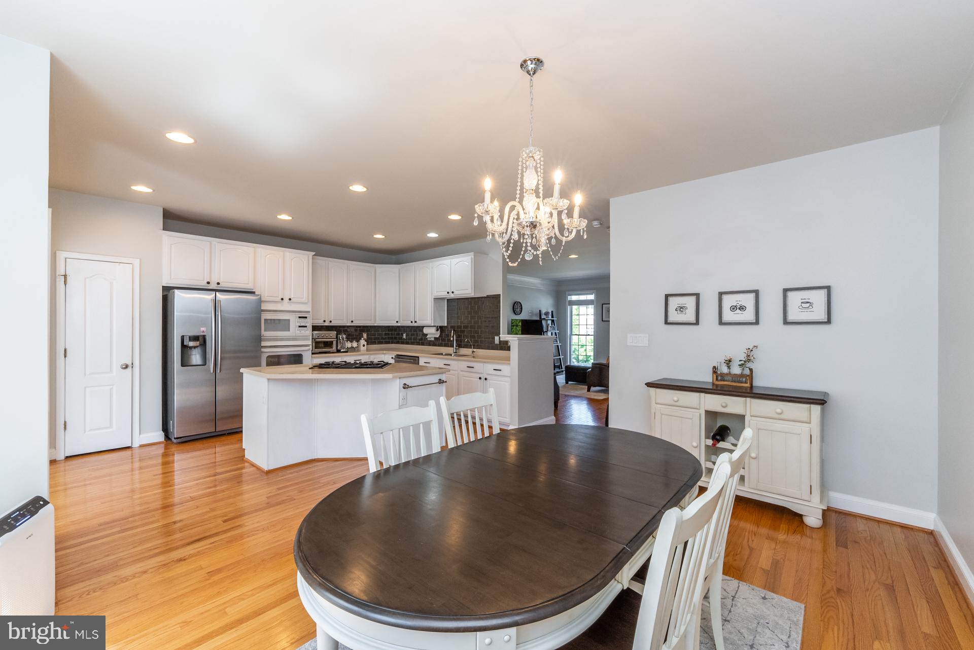 FAIRFAX CENTER - Residential Lease