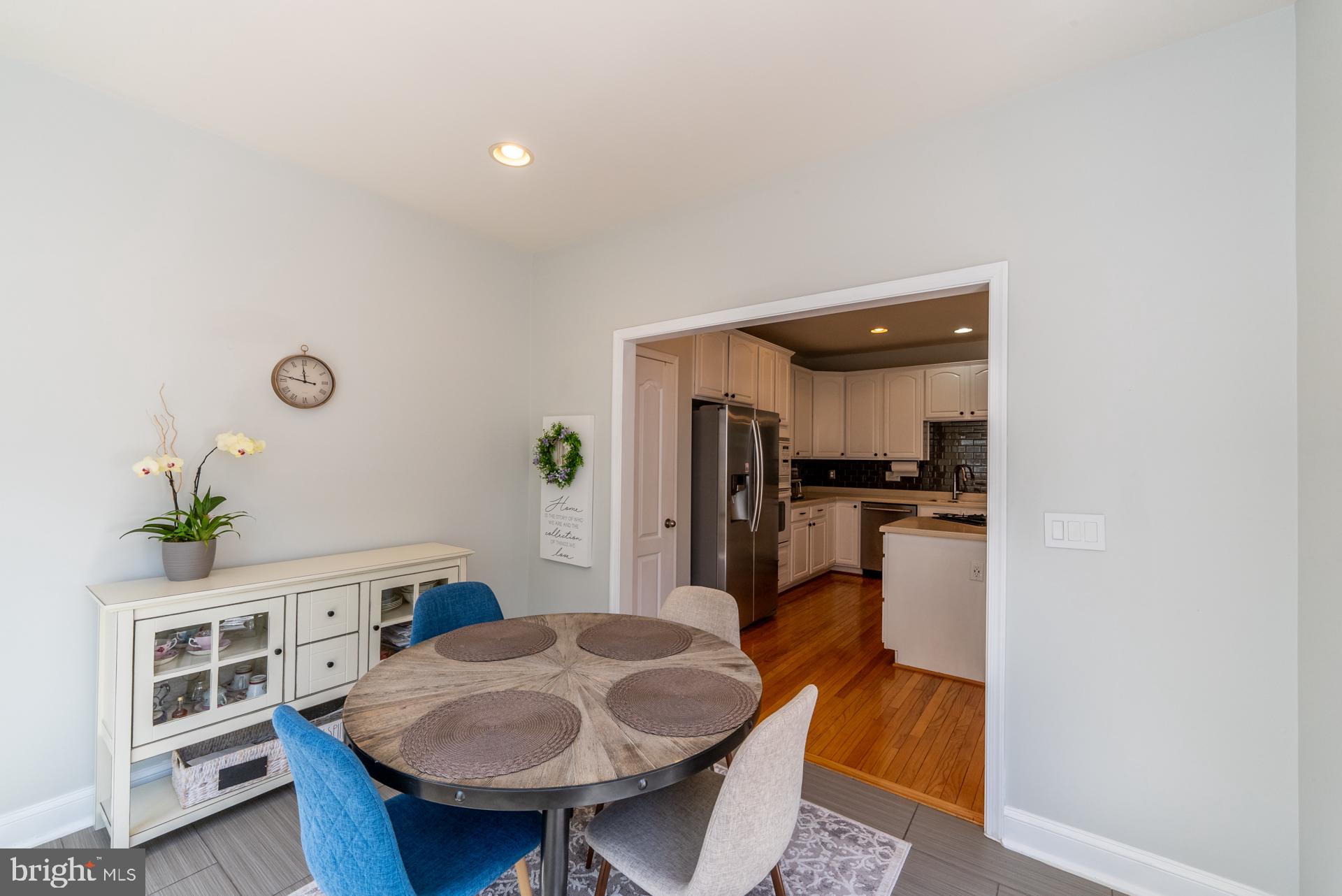 FAIRFAX CENTER - Residential Lease